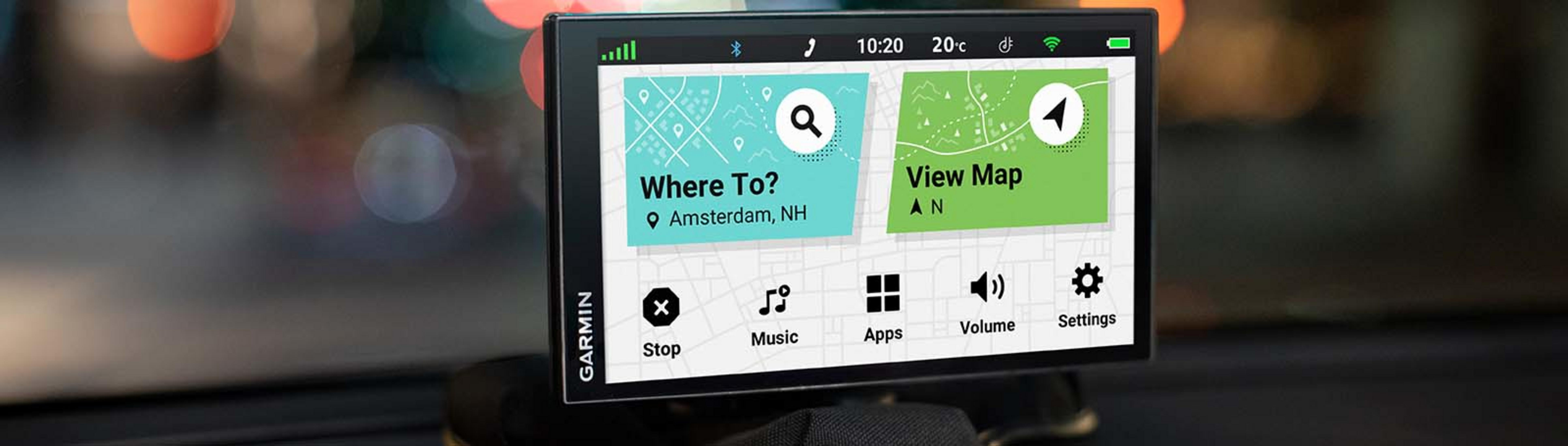 Garmin Navigationsgerät zeigt Karte und Zieloptionen. Es ist 10:20 Uhr und 20°C.