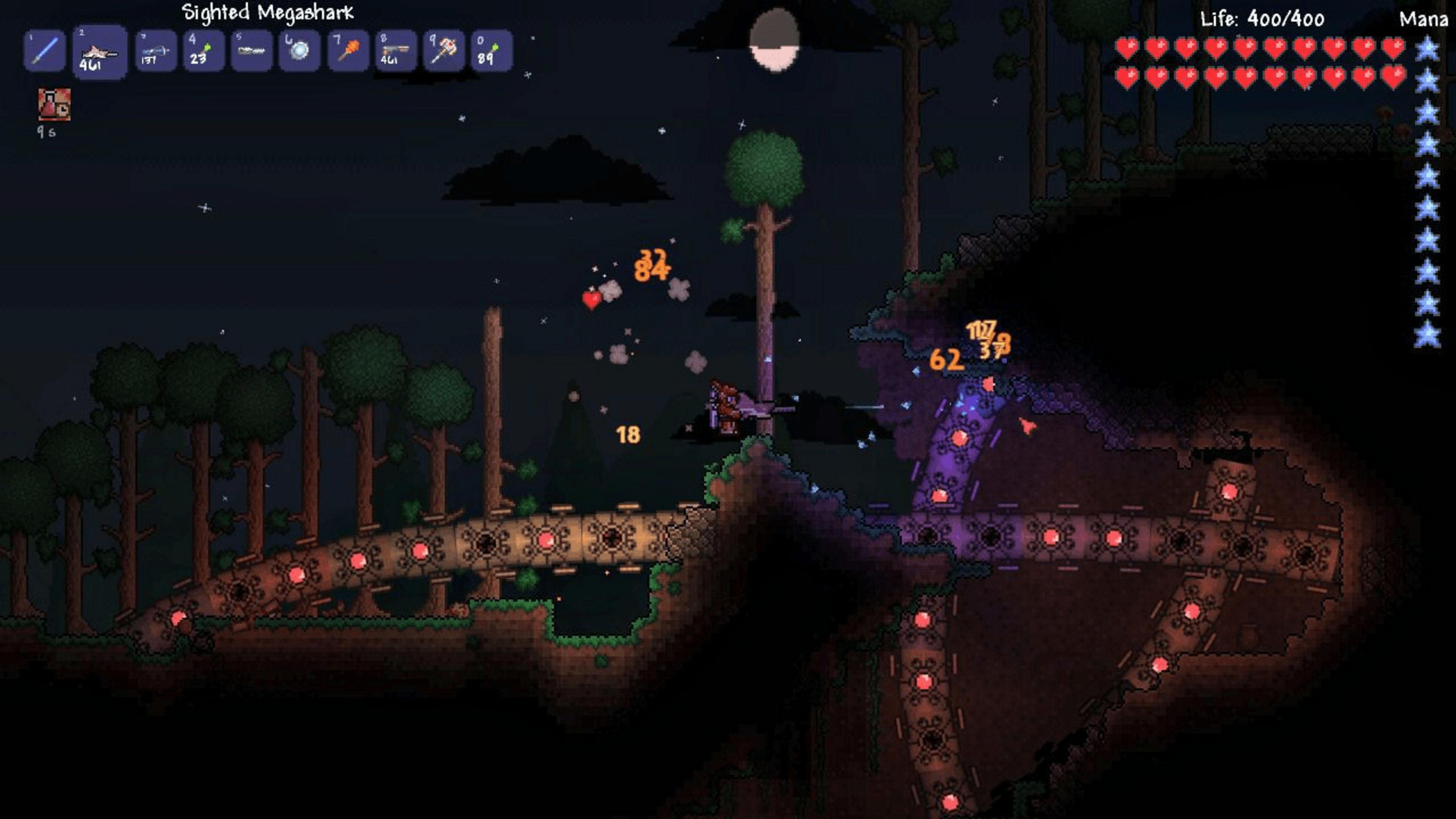 Pixel-Spiel im Dunkeln mit Charakteren, die Waffen benutzen und eine Schlange angreifen.