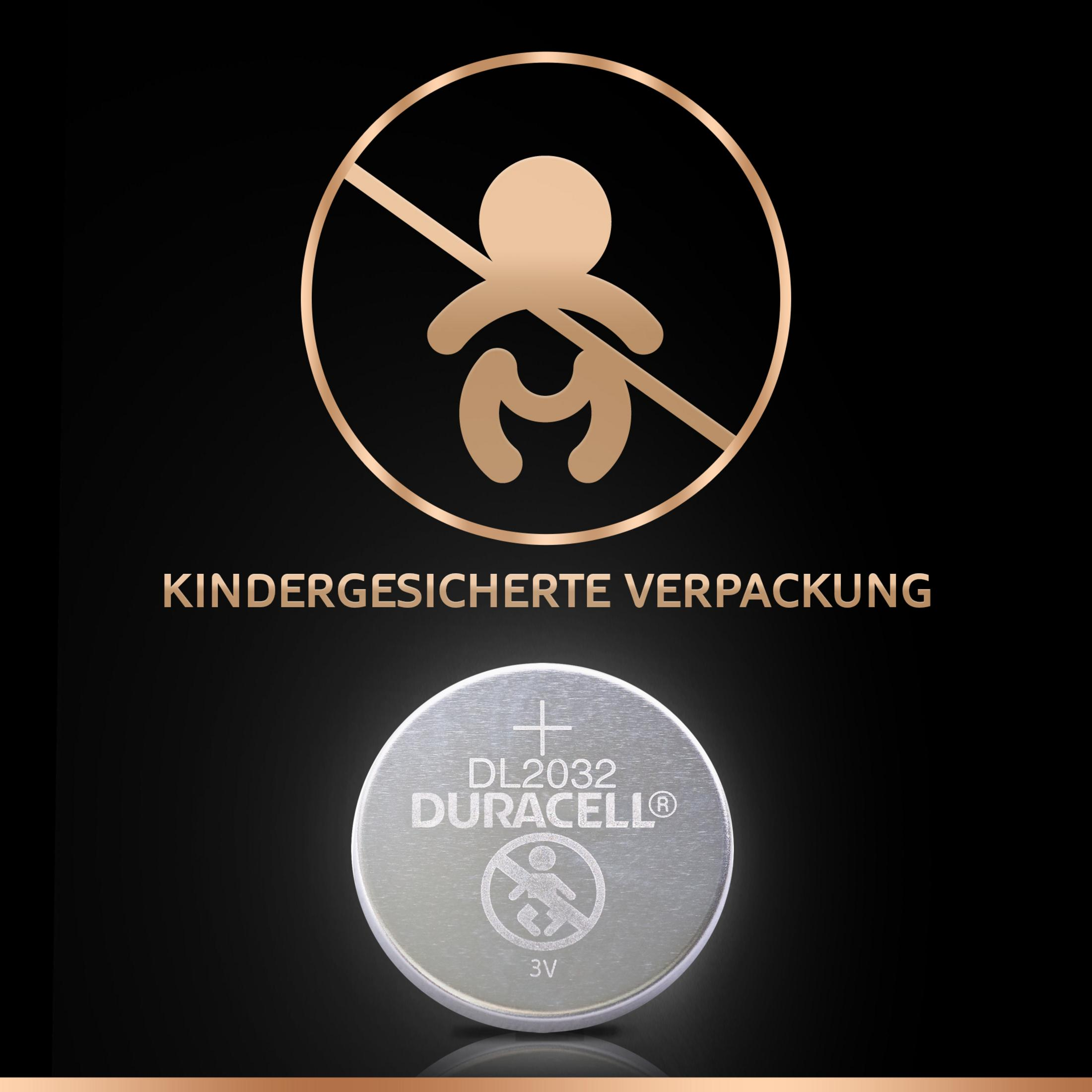 Kindersichere Verpackung mit Duracell DL2032 Knopfzelle.