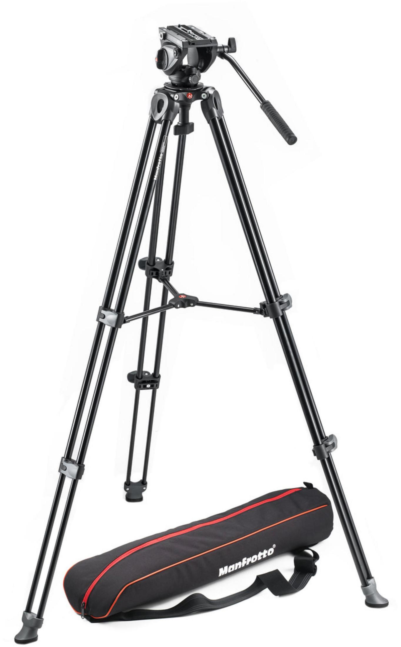 Czarny statyw Manfrotto z torbą transportową na białym tle.