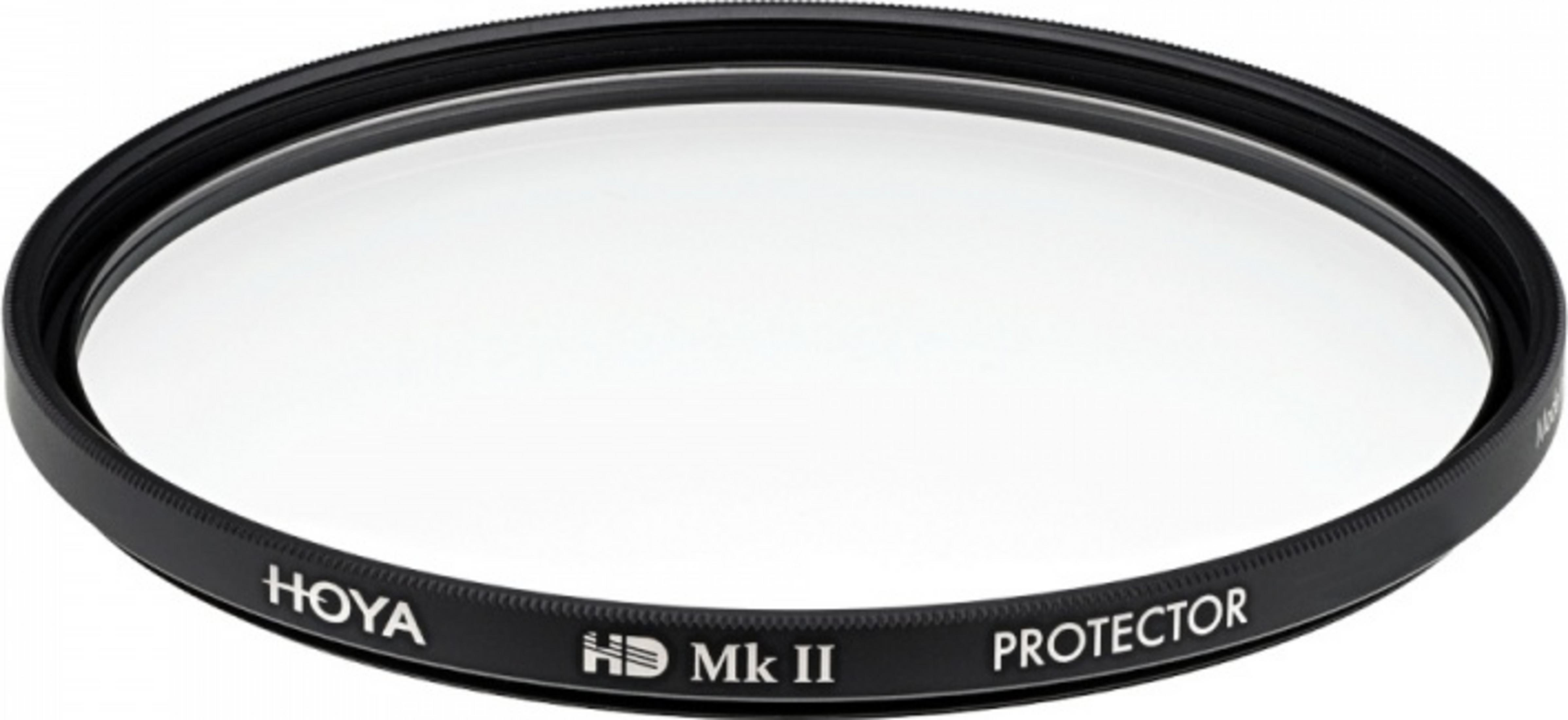 Ein schwarzer Hoya HD Mk II Schutzfilter mit klarem Glas.