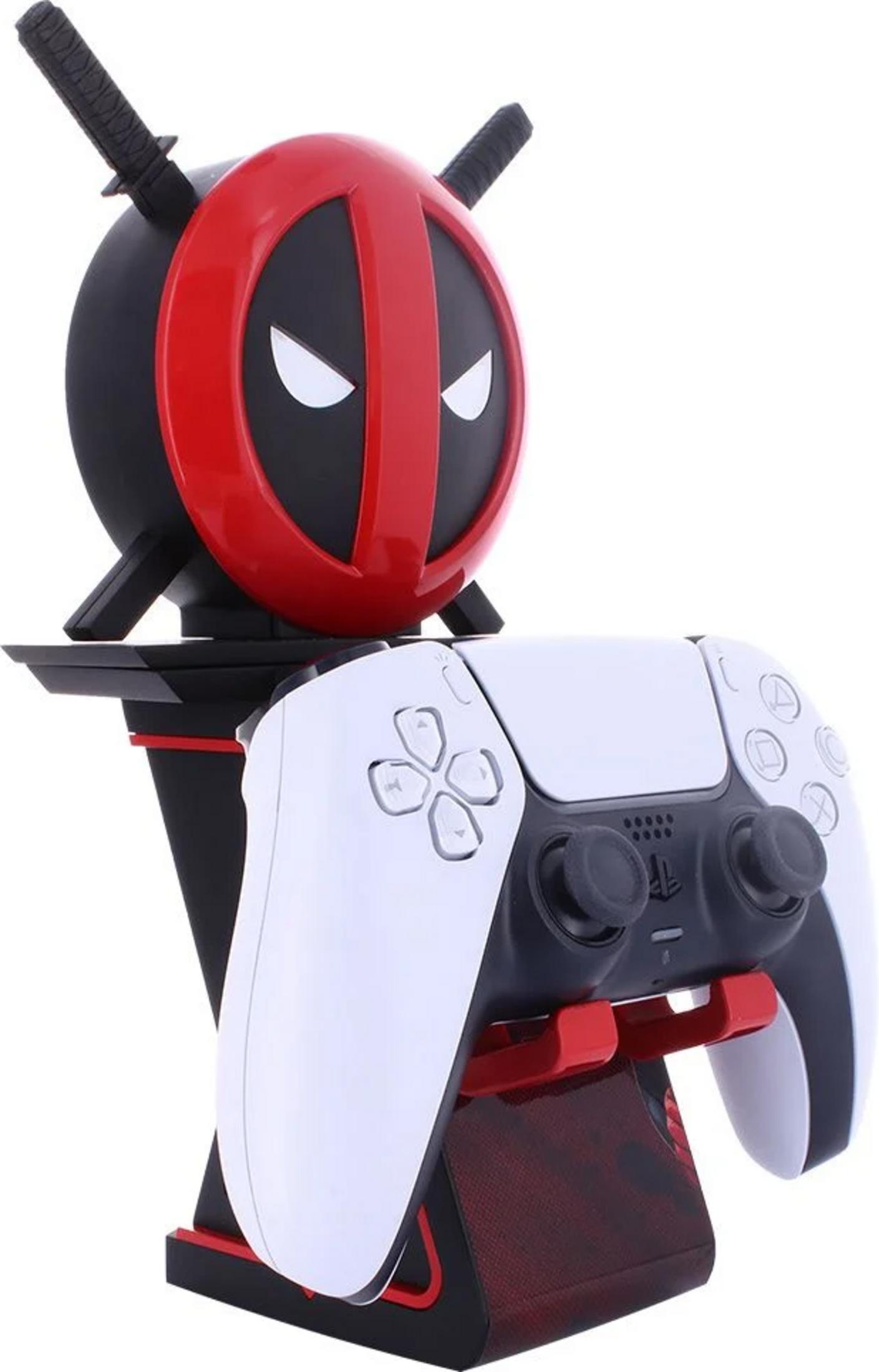 Supporto controller Deadpool con controller bianco, impugnature nere e spade.