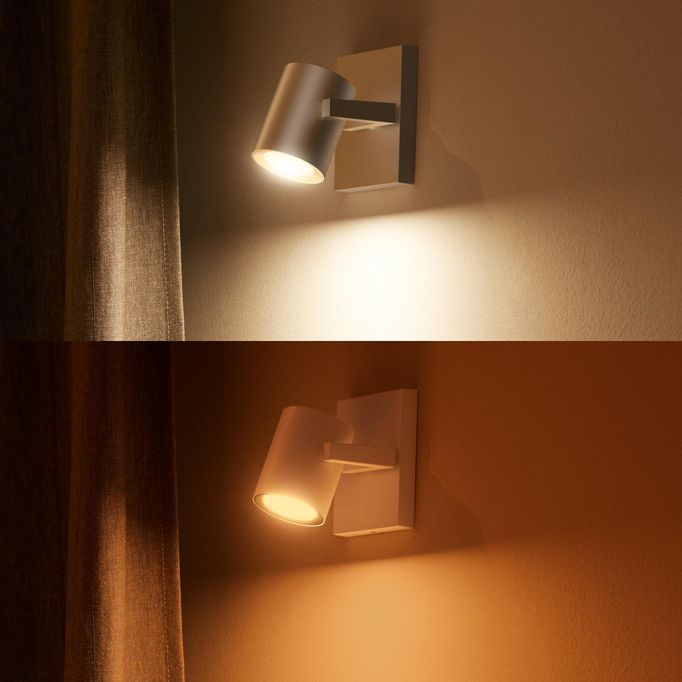 Immagine divisa: sopra lampada bianca su muro beige, sotto lampada su muro marrone.