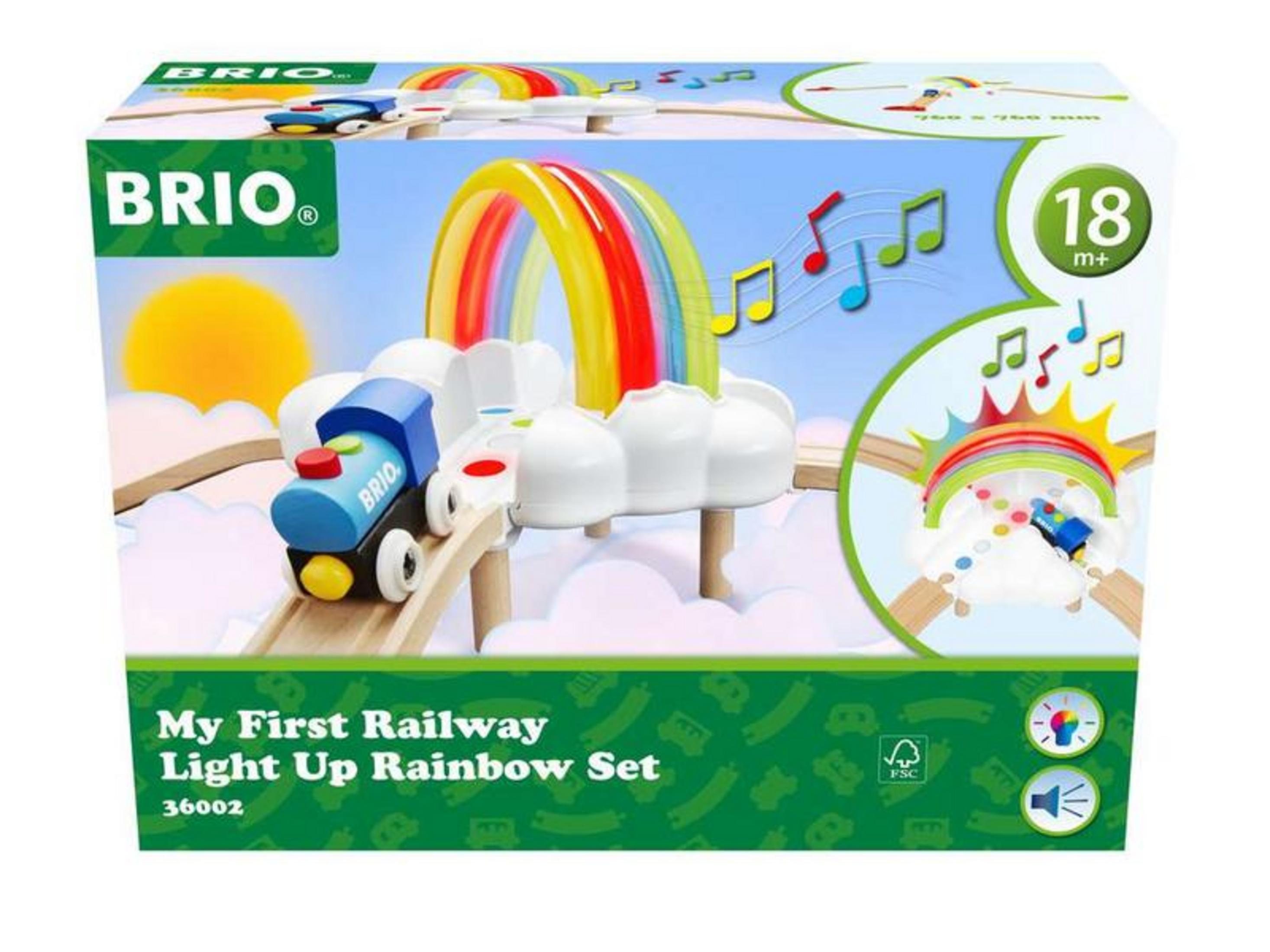 Treno giocattolo BRIO con arcobaleno e nuvole, da 18 mesi in su.