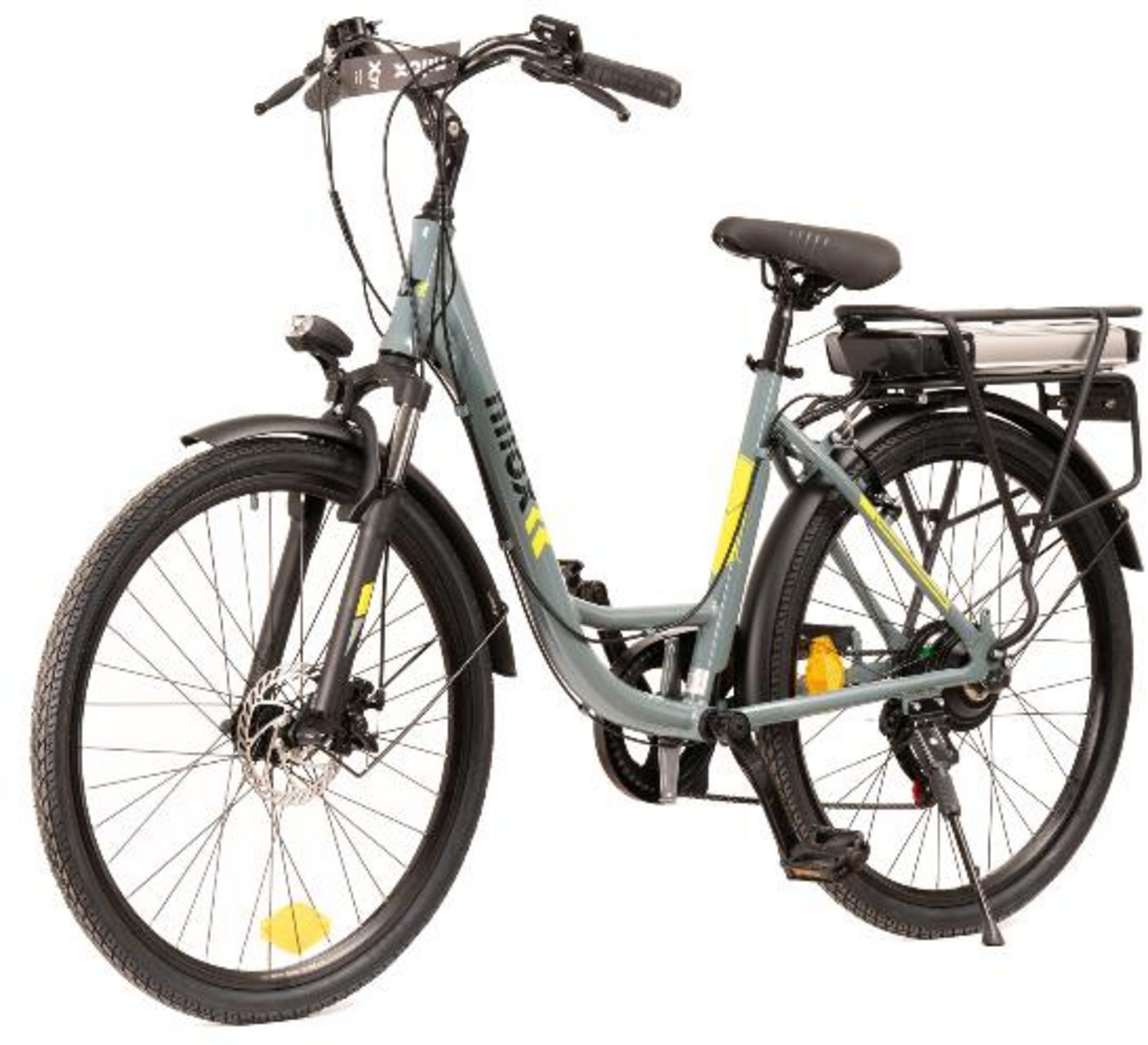 E-bike grigia con portapacchi, parafanghi e accenti gialli.
