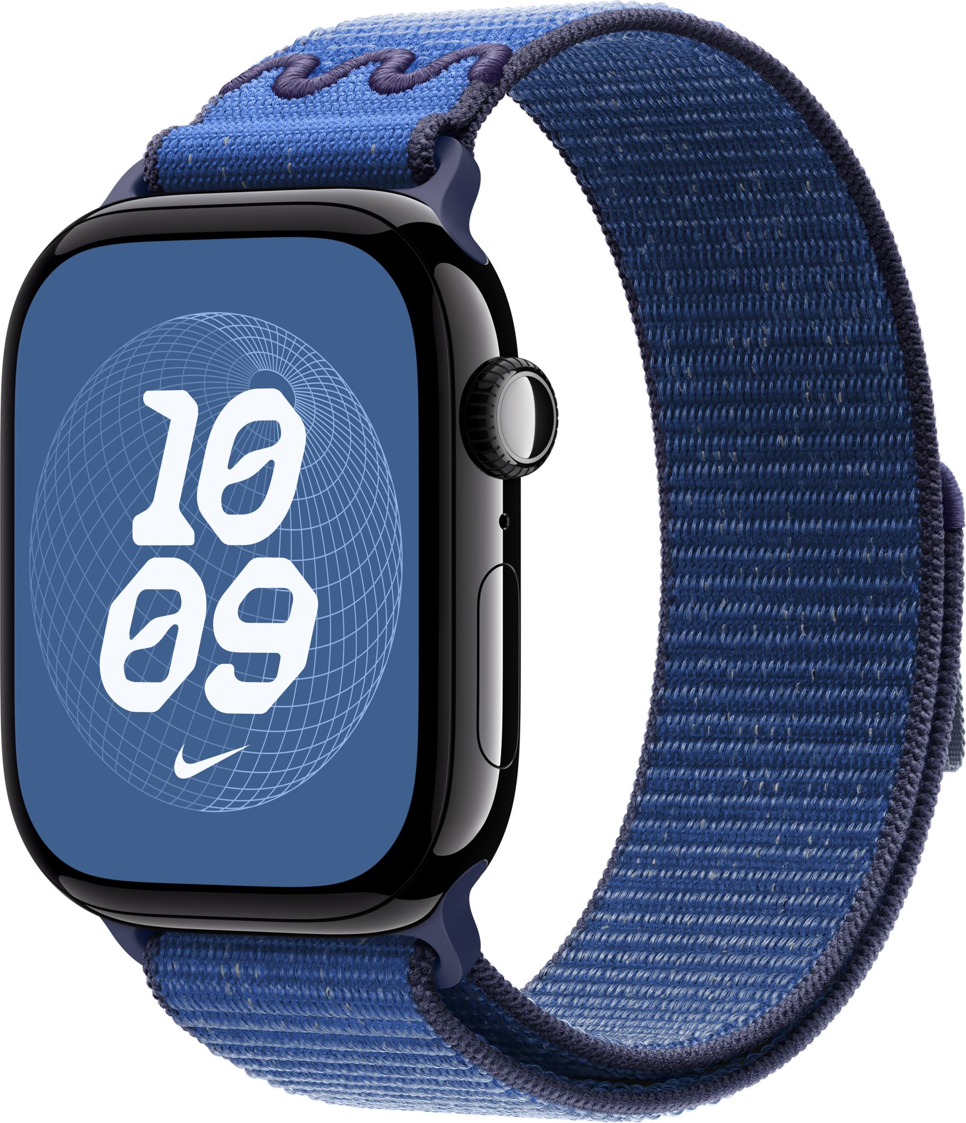 Eine blaue Apple Watch mit Nike Armband und einem Zifferblatt mit dem Nike Logo.
