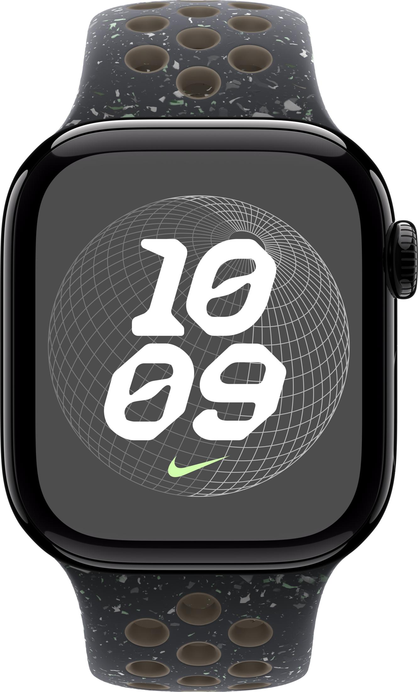 Czarny smartwatch z tarczą Nike i perforowaną bransoletą.