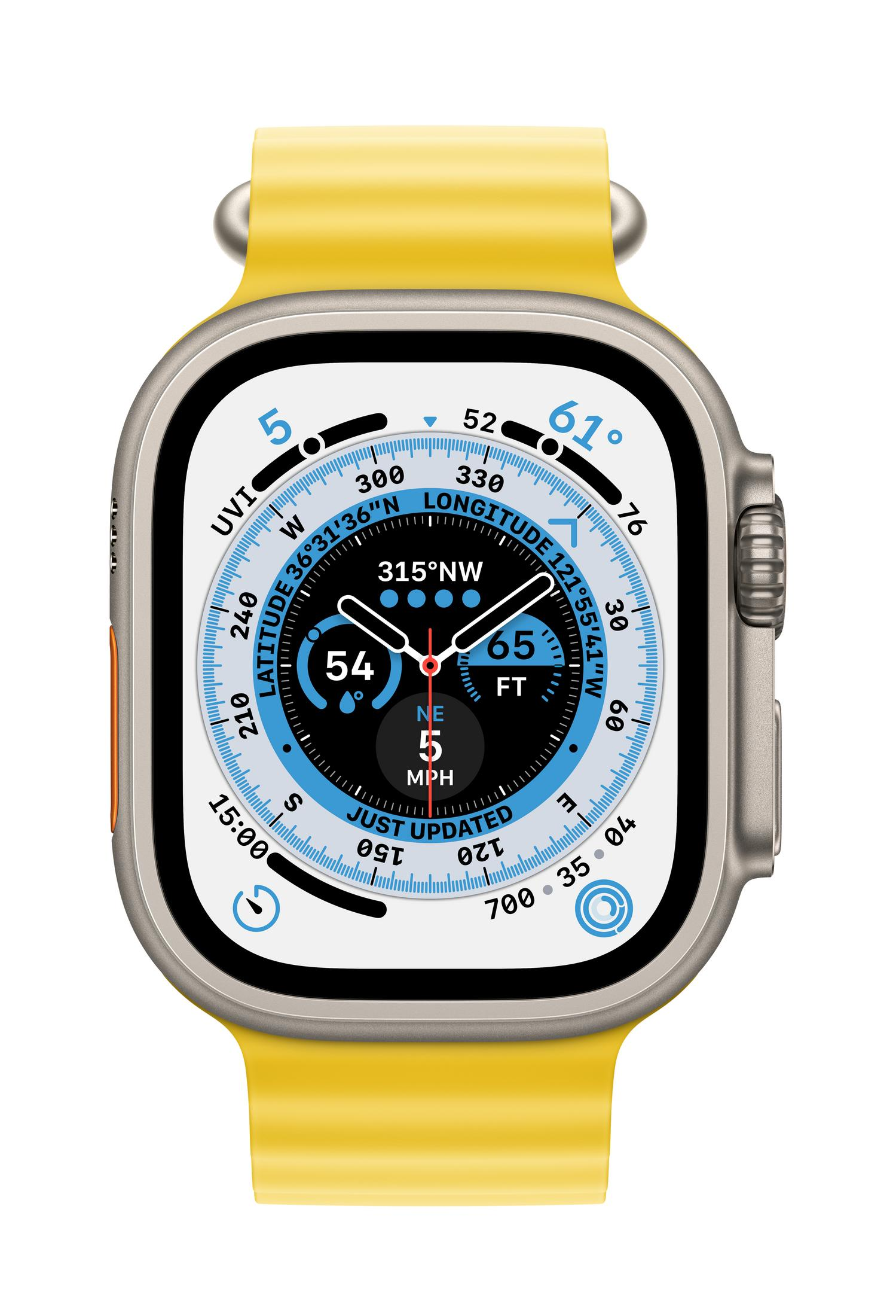 Een gele smartwatch toont een wereldkaart met coördinaten en weergegevens.