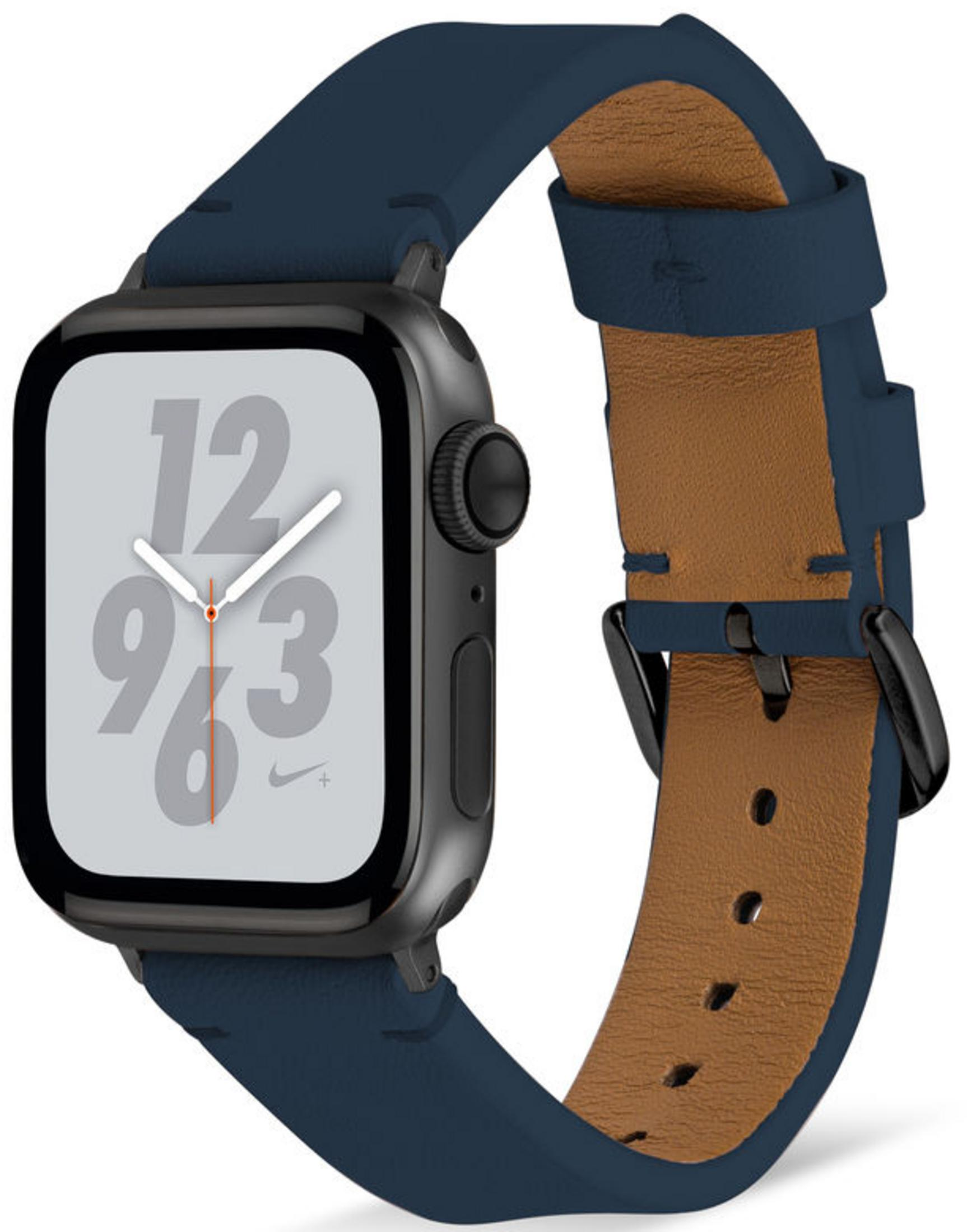 Eine dunkelblaue Smartwatch mit braunem Lederarmband und hellem Zifferblatt.