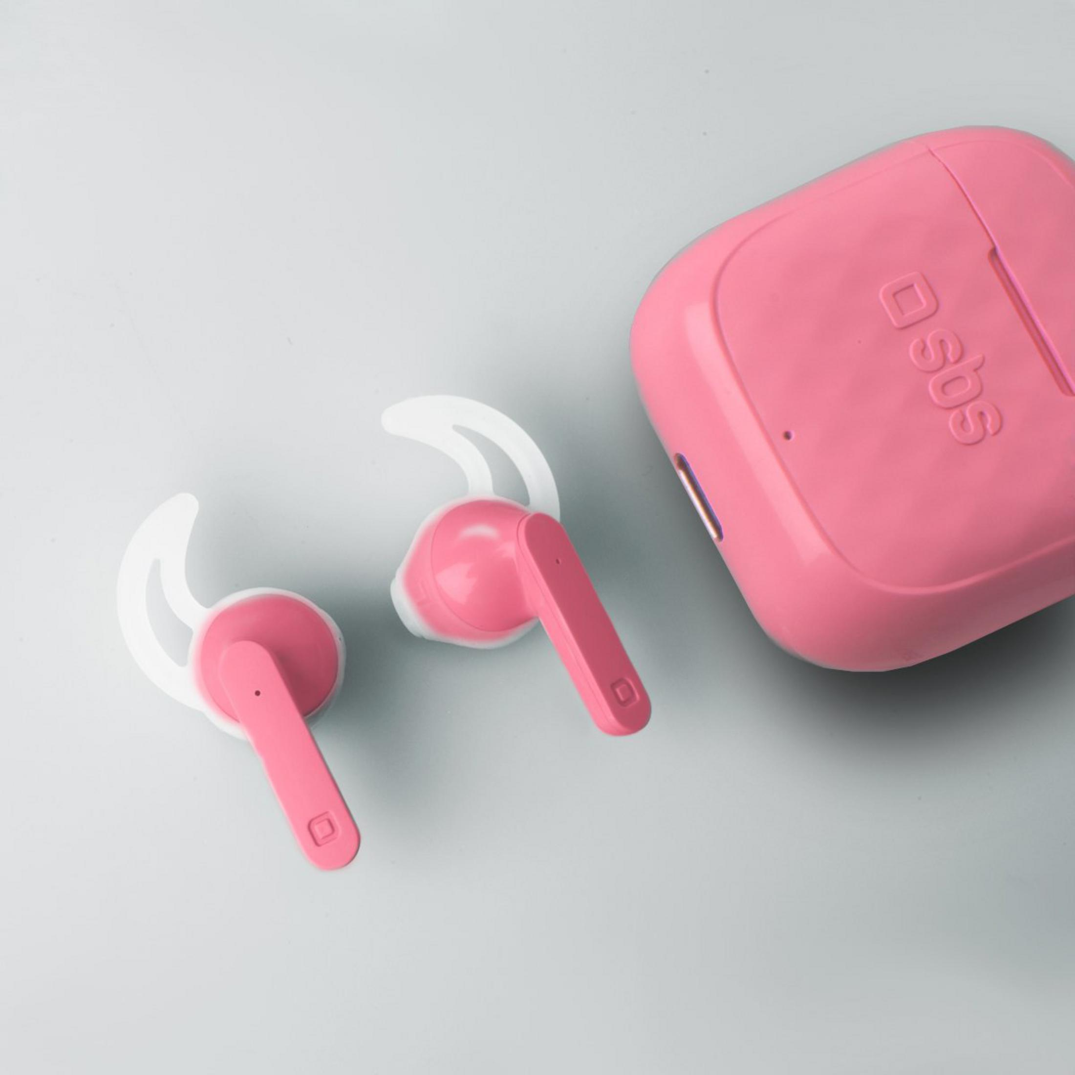 Due auricolari rosa con ganci auricolari bianchi e custodia di ricarica rosa SBS.