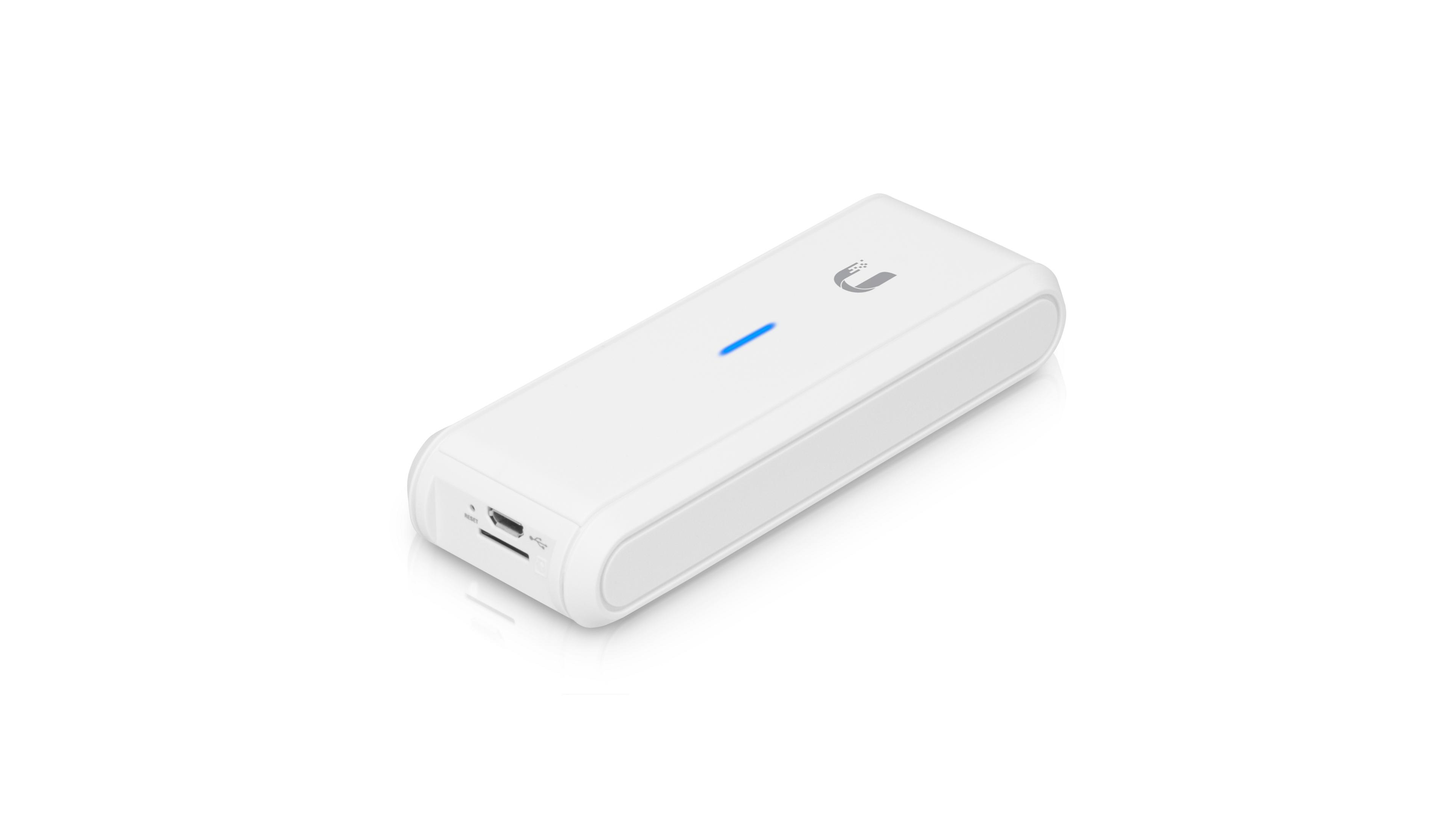 Ein weißes Ubiquiti-Gerät mit einem blauen Lichtbalken und USB-Anschlüssen.