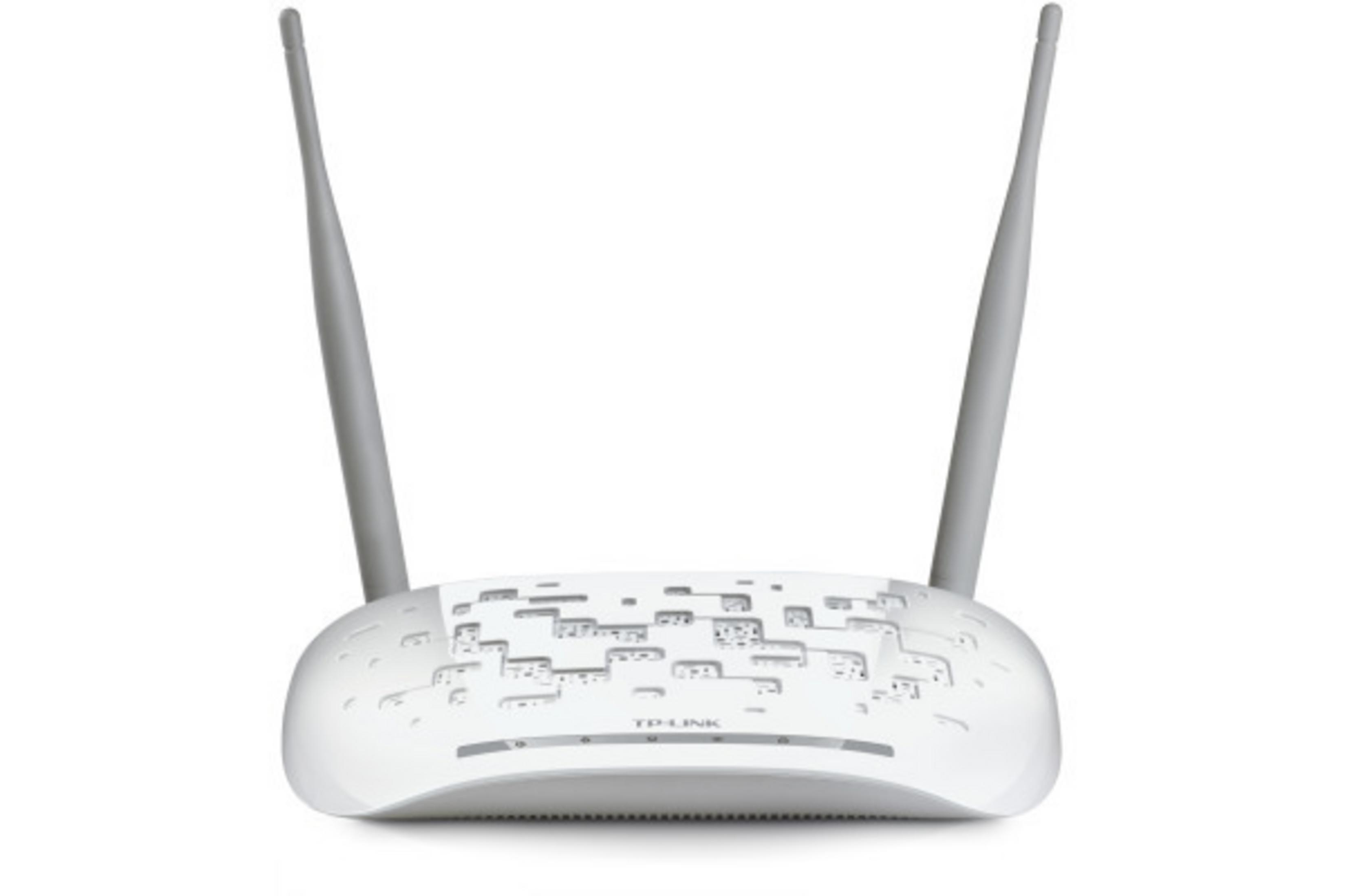 Ein weißer TP-Link WLAN-Router mit zwei Antennen steht auf weißem Grund.