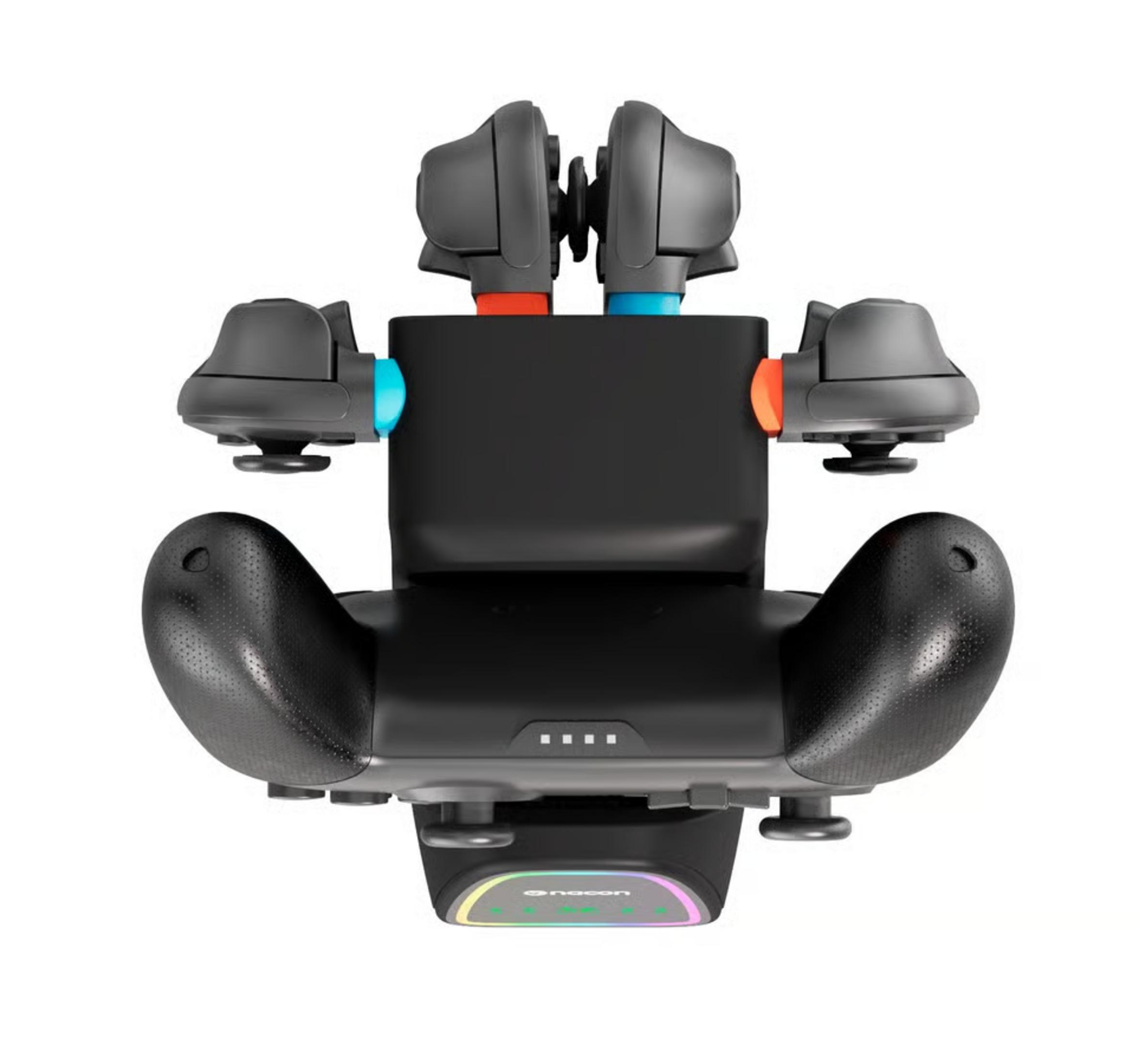Un controller da gioco nero con joystick staccabili, accenti RGB e quattro spie di carica.