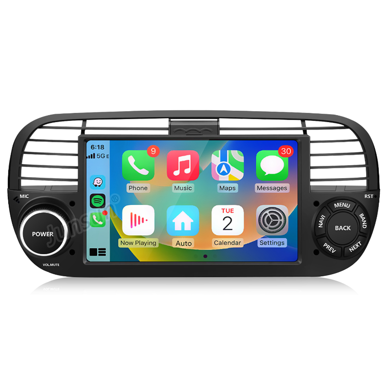Lo schermo di un autoradio mostra icone di app: Telefono, Musica, Mappe e Messaggi.