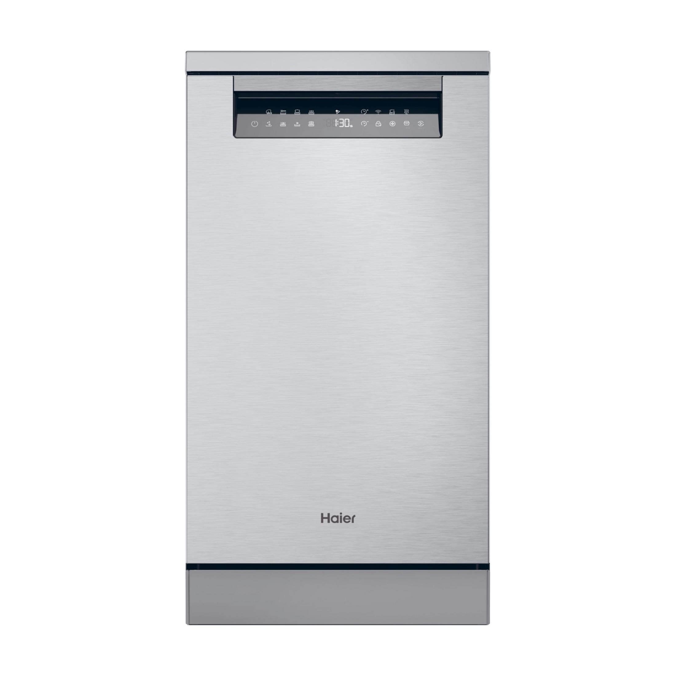 Srebrna zmywarka Haier z cyfrowym wyświetlaczem i panelem sterowania.