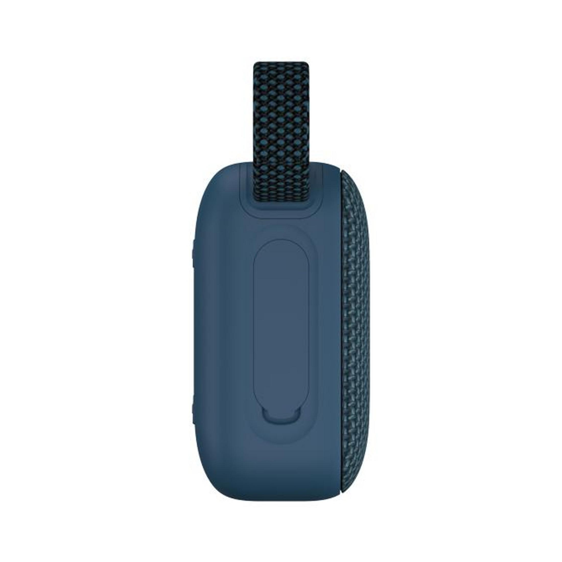 Altoparlante portatile blu scuro con manico in tessuto e griglia.