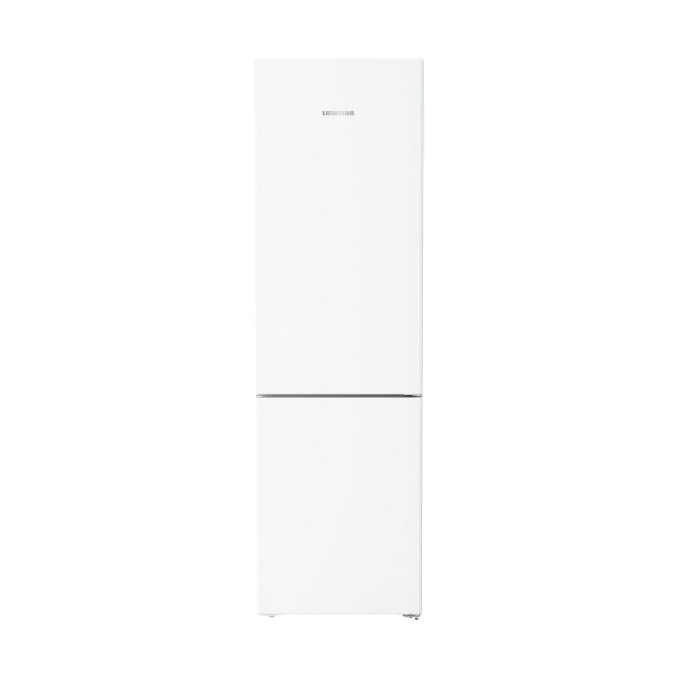Un frigorífico-congelador LIEBHERR blanco de dos puertas sobre fondo blanco.