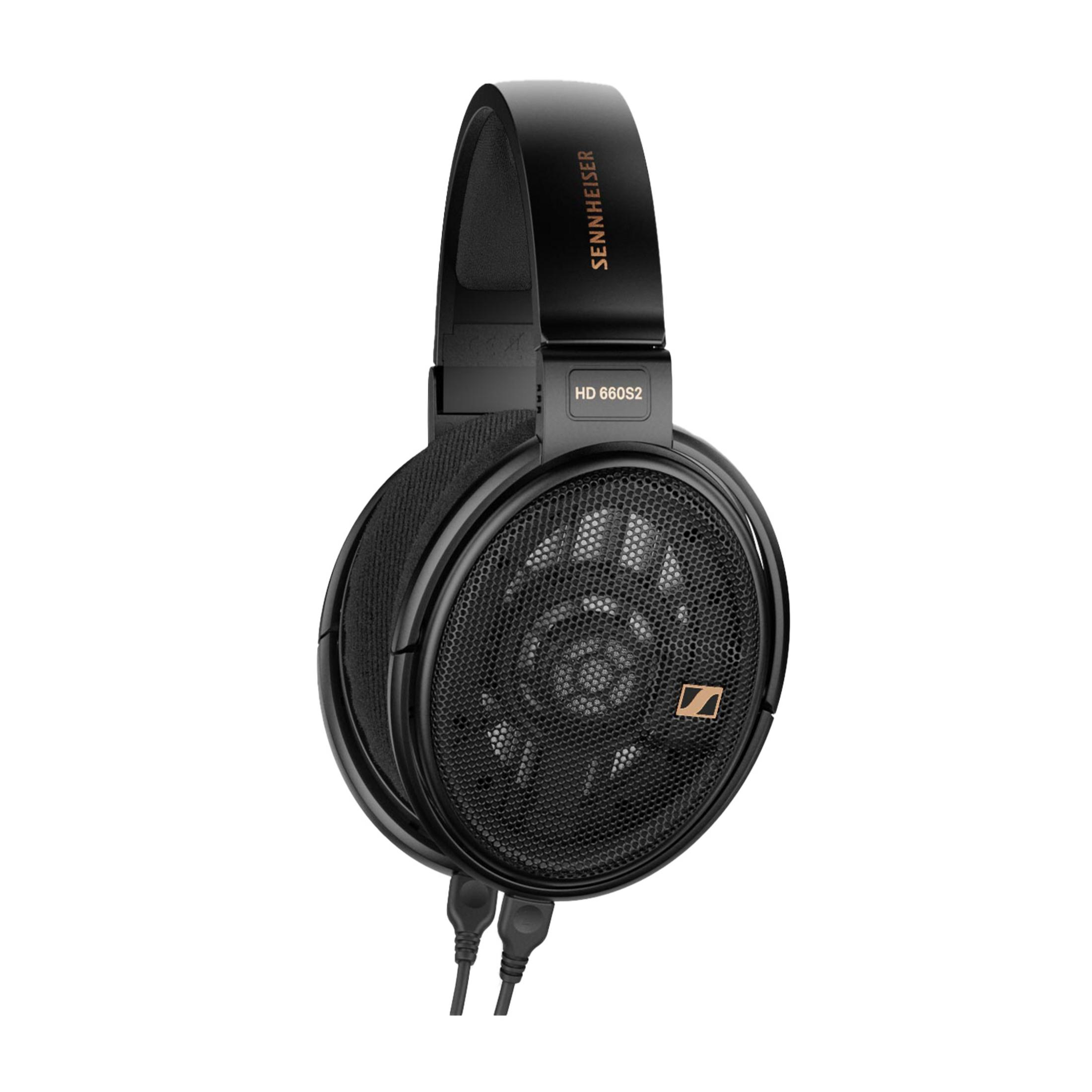 Schwarze Sennheiser HD 660S2 Kopfhörer mit Netz-Ohrmuscheln und zwei Kabeln.