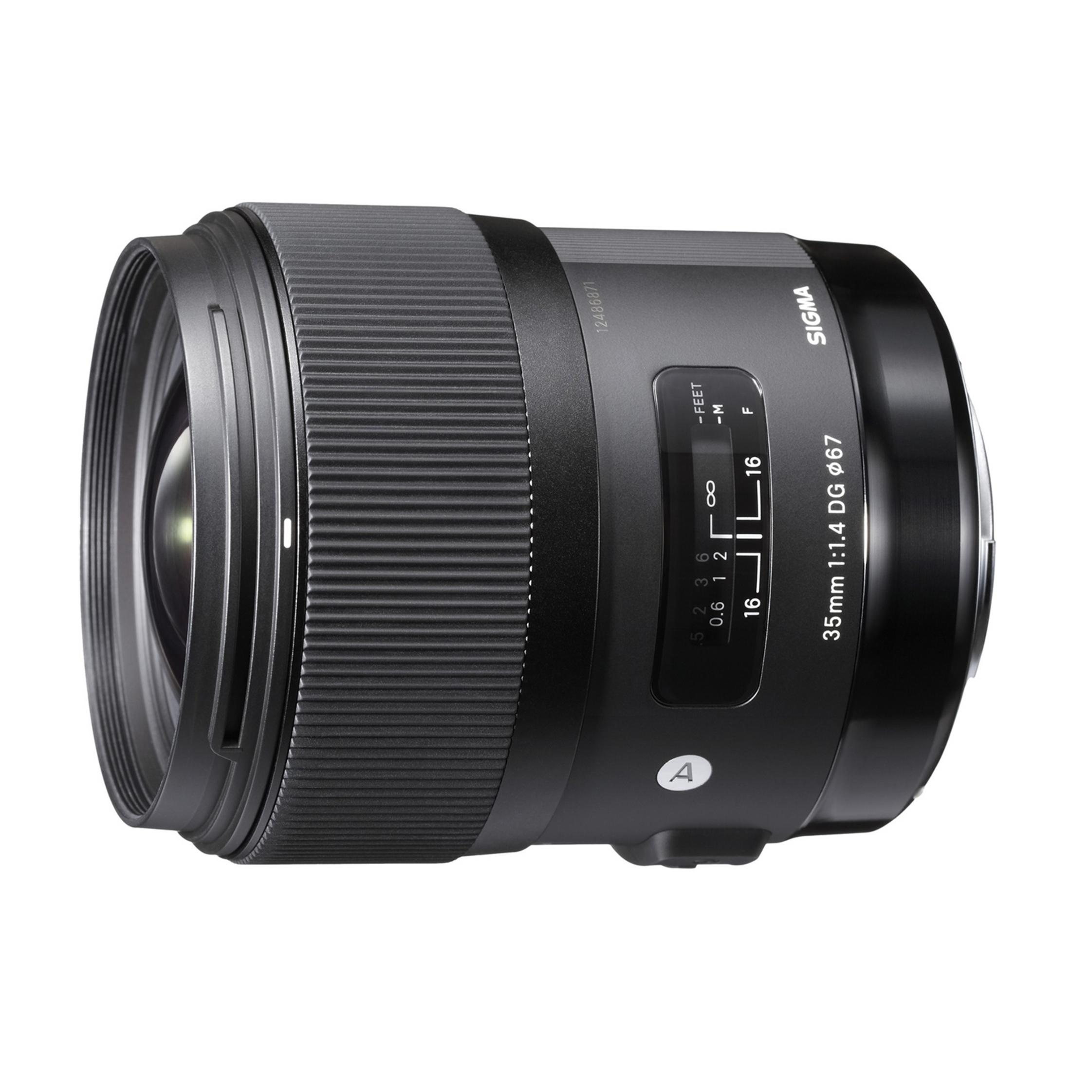 Obiektyw Sigma 35mm 1:1.4 DG f/67 ze skalą ostrości i głębi ostrości.