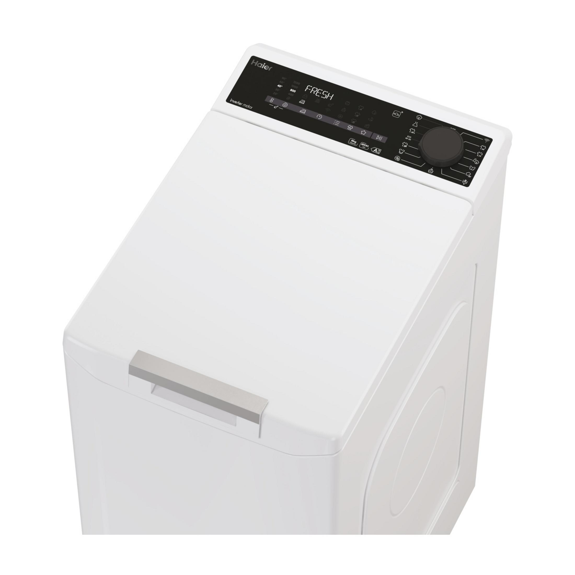 Biała pralka Haier z cyfrowym panelem sterowania i pokrętłem obrotowym.