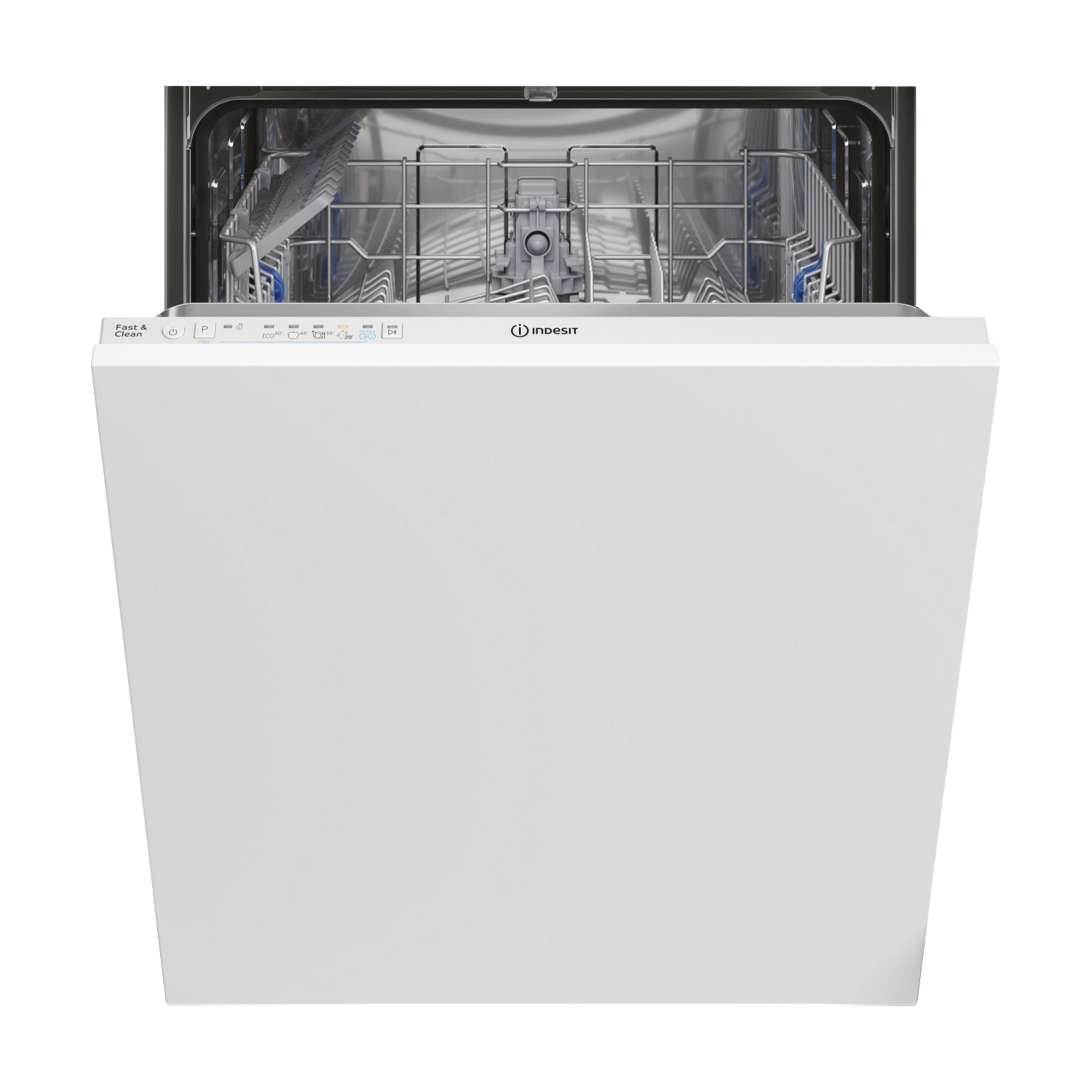 Biała zmywarka z otwartymi drzwiami, ukazująca wewnętrzne kosze.