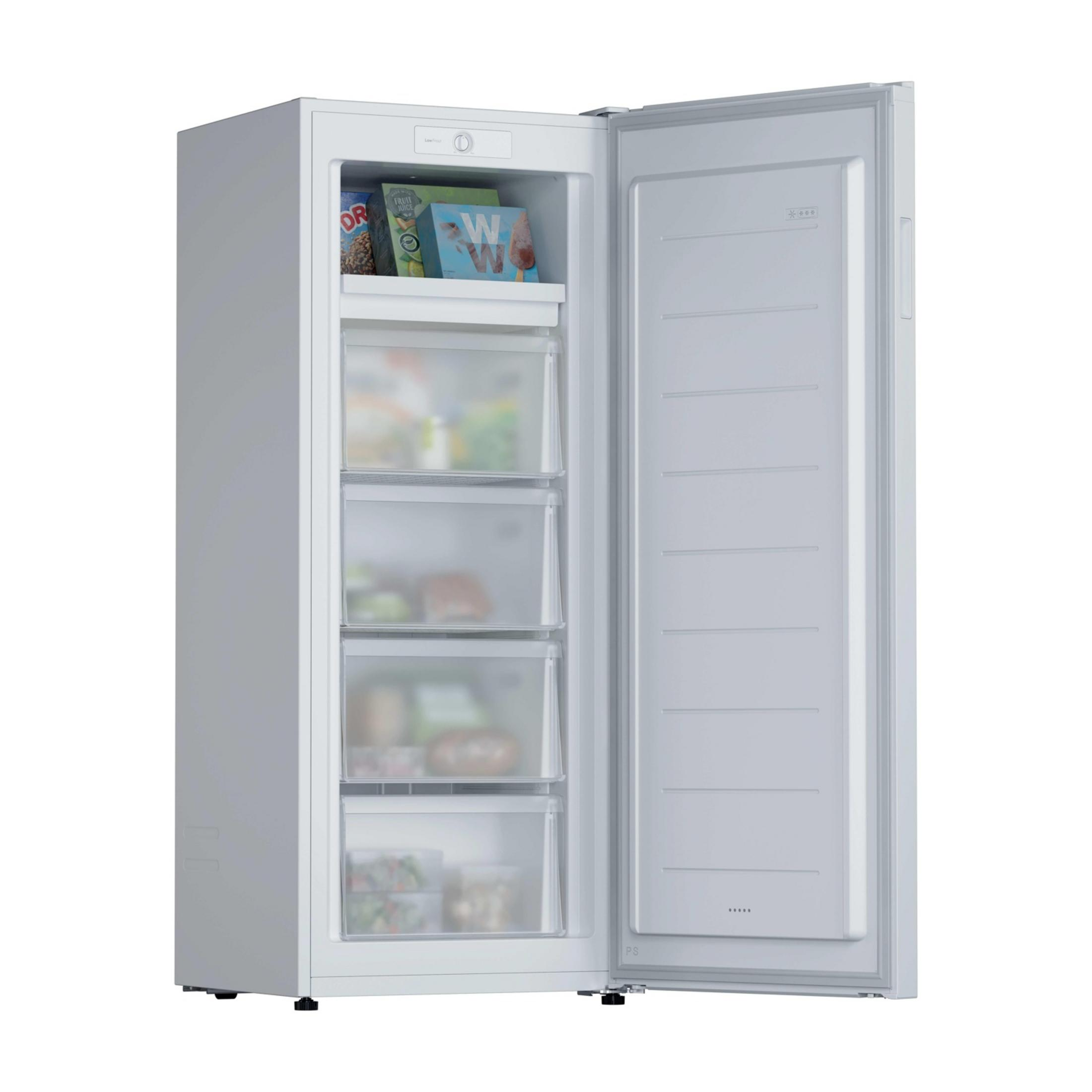 Een witte vriezer met open deur, gevuld met diepvriesproducten en lades.