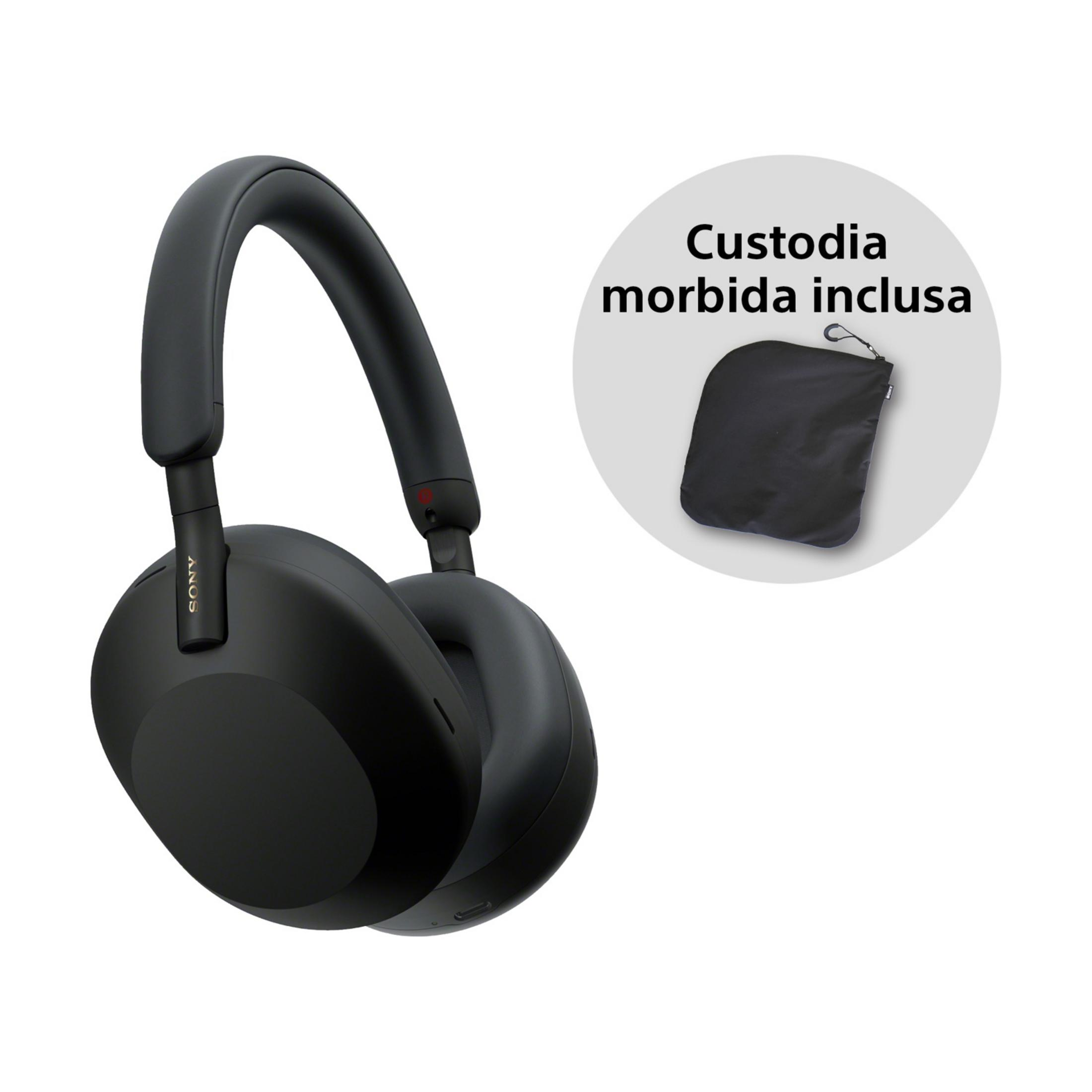 Casque noir avec pochette souple.