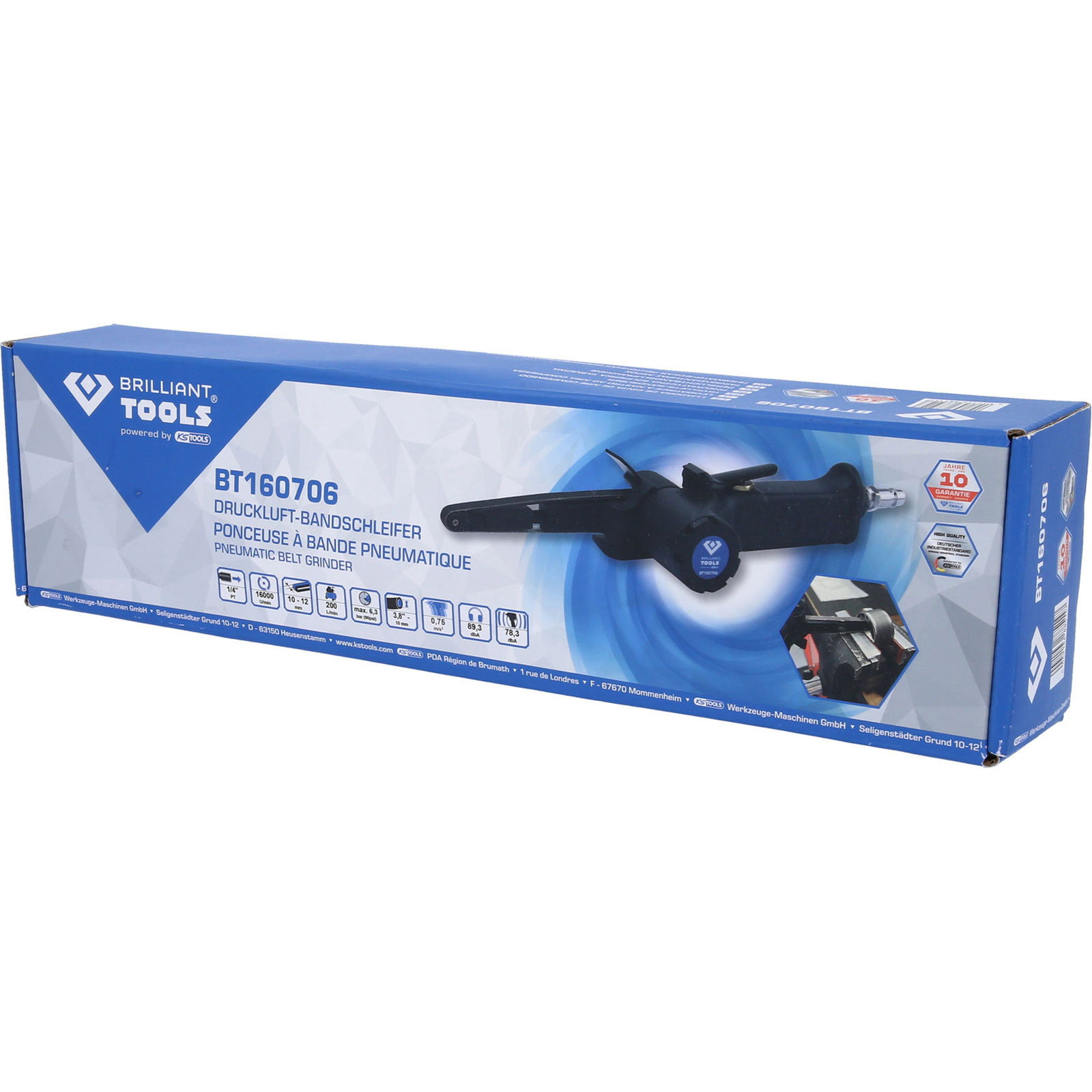 Verpackung eines schwarzen Druckluft-Bandschleifers mit Produktinformationen und Spezifikationen.