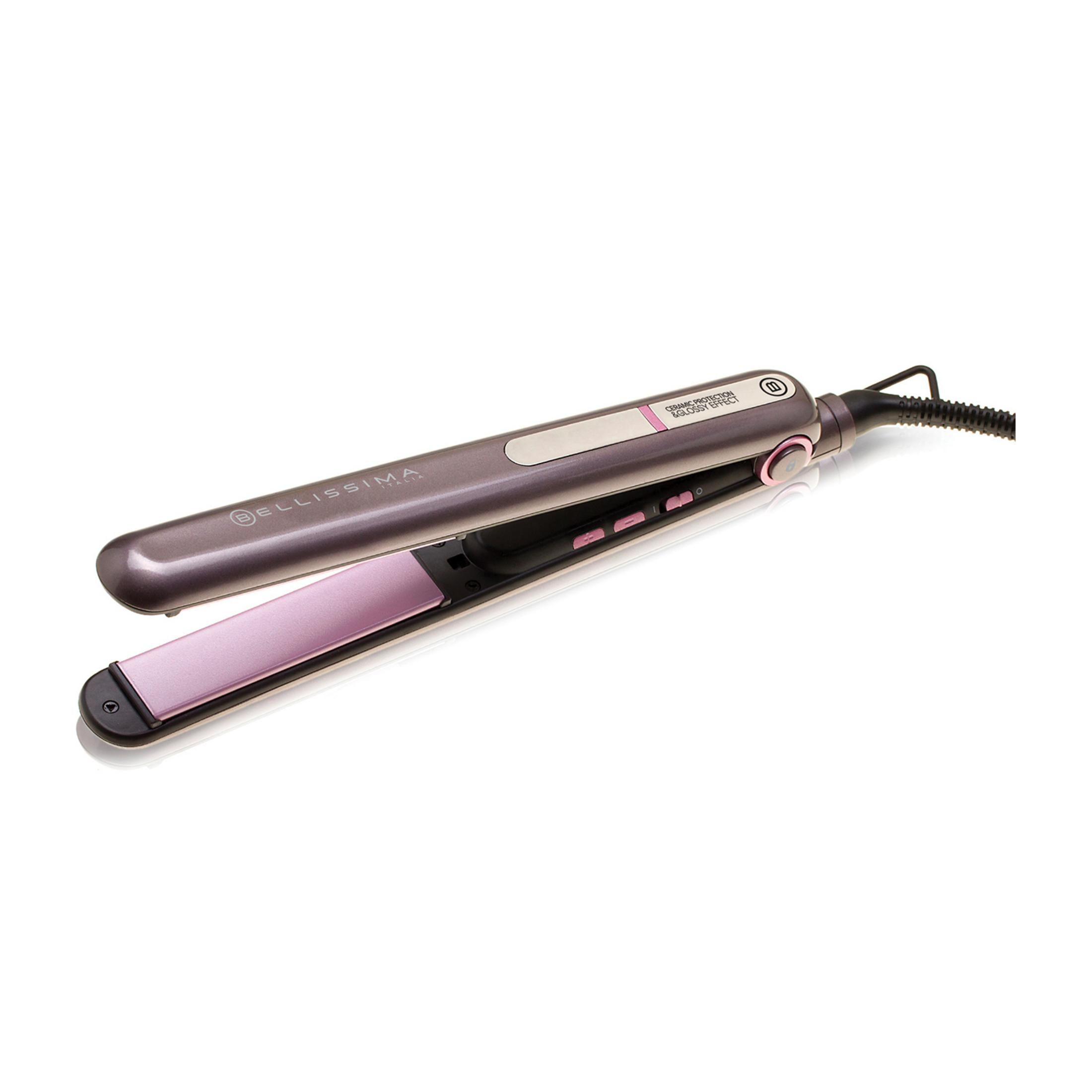 Una piastra per capelli viola chiusa con piastre rosa su sfondo bianco.