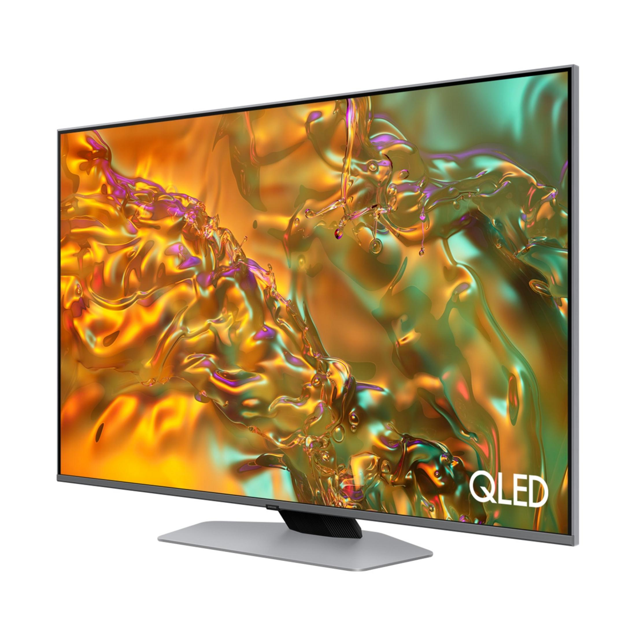 Nowoczesny telewizor QLED z eleganckim stojakiem, wyświetlający abstrakcyjną, płynną grafikę.
