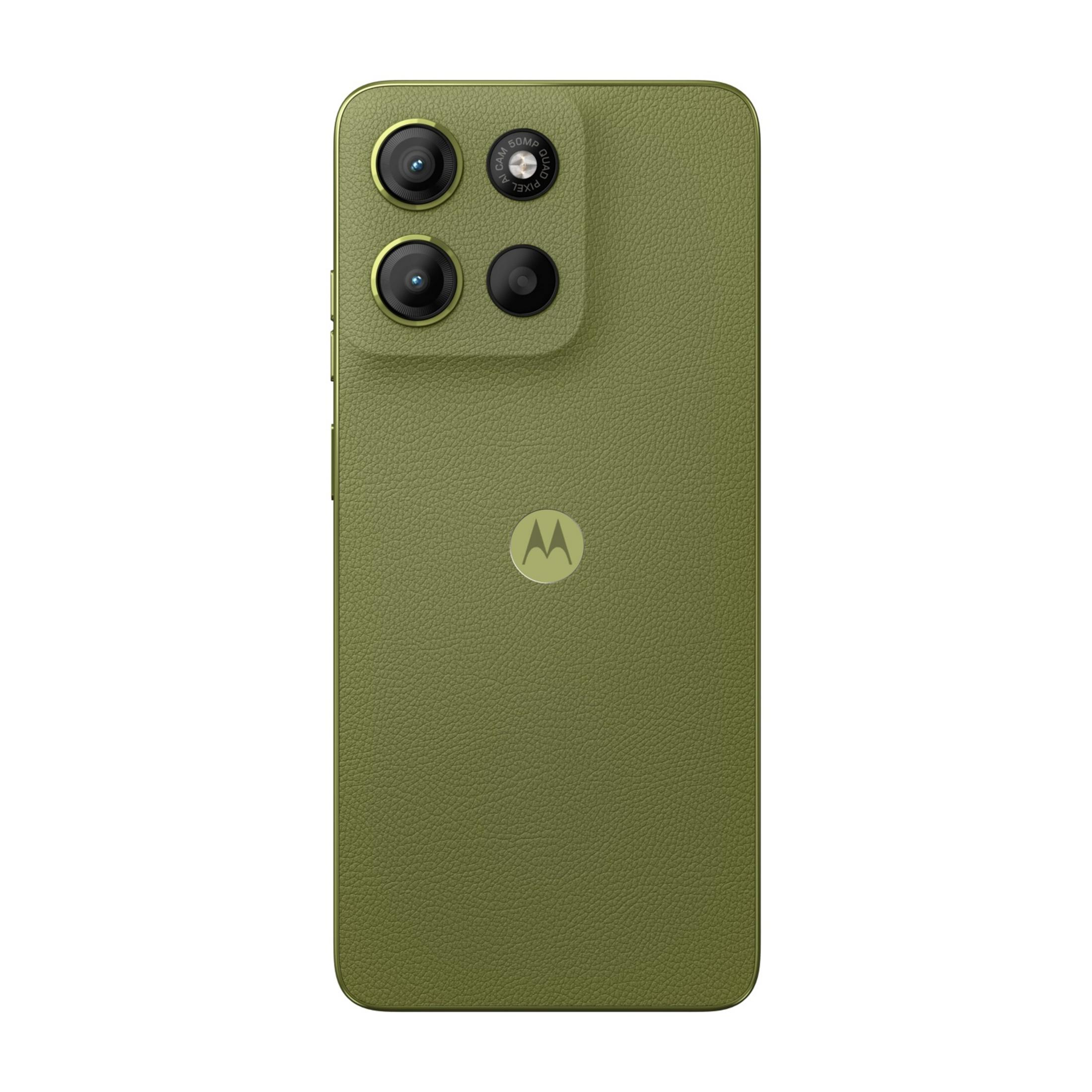 Parte trasera de un smartphone Motorola verde oliva con tres cámaras y logo.