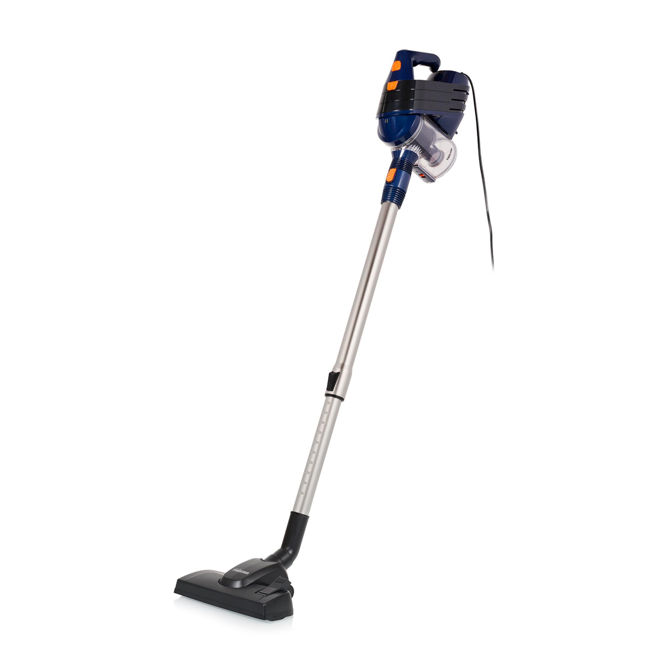 Un aspirapolvere portatile blu e arancione con tubo argentato e base nera.