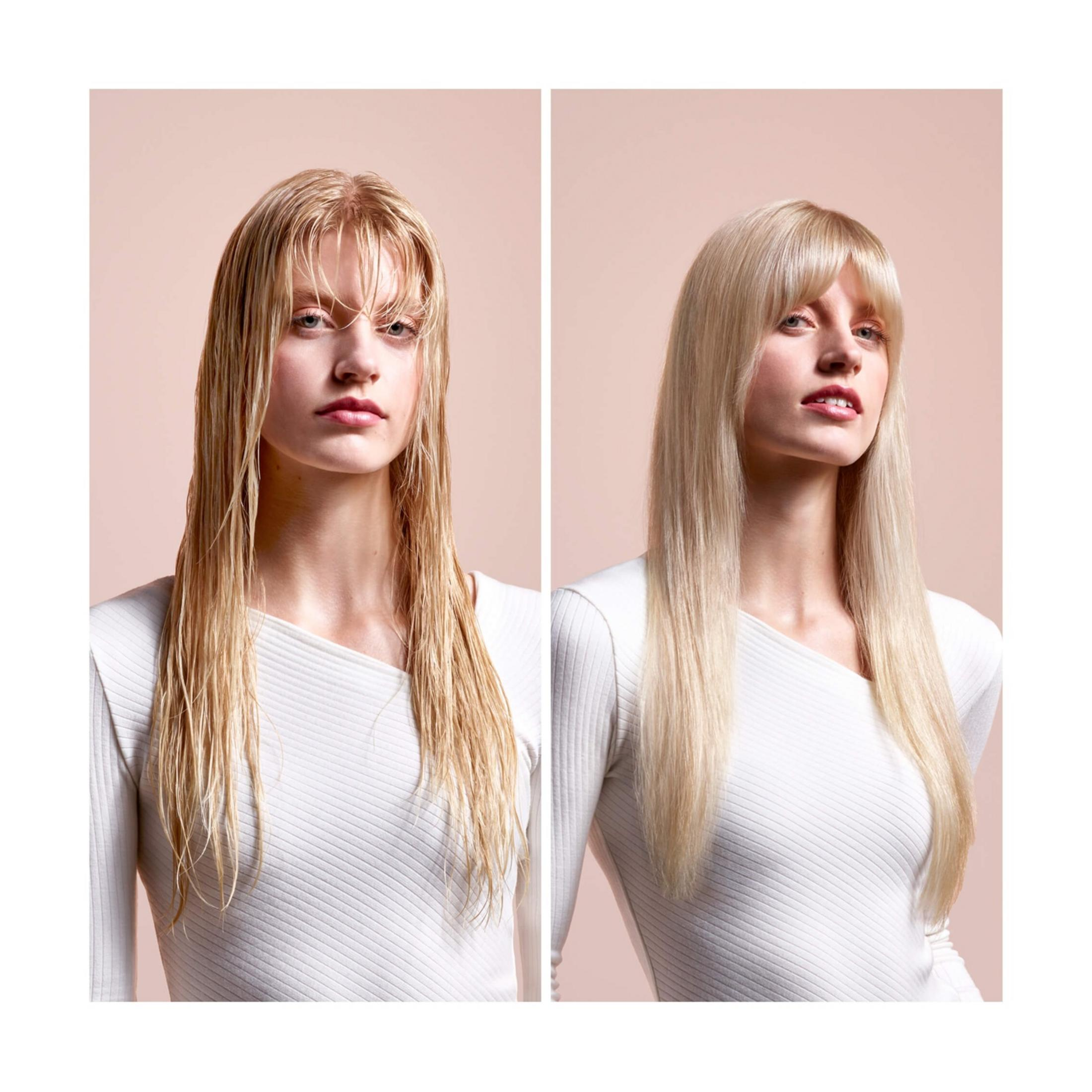 Vorher-Nachher-Vergleich: Nasses blondes Haar links, trockenes blondes Haar rechts.
