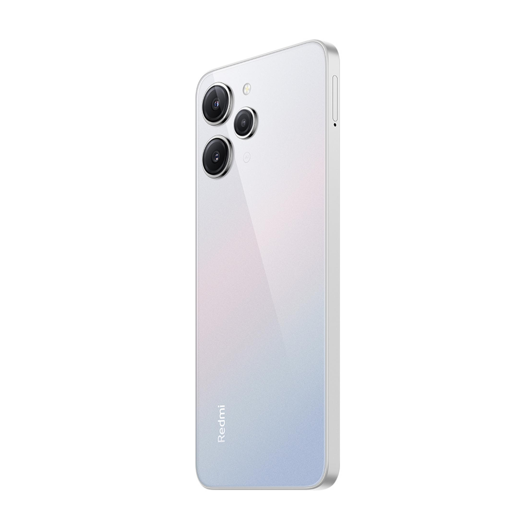 Un smartphone blanco con tres cámaras traseras y logo rojo.