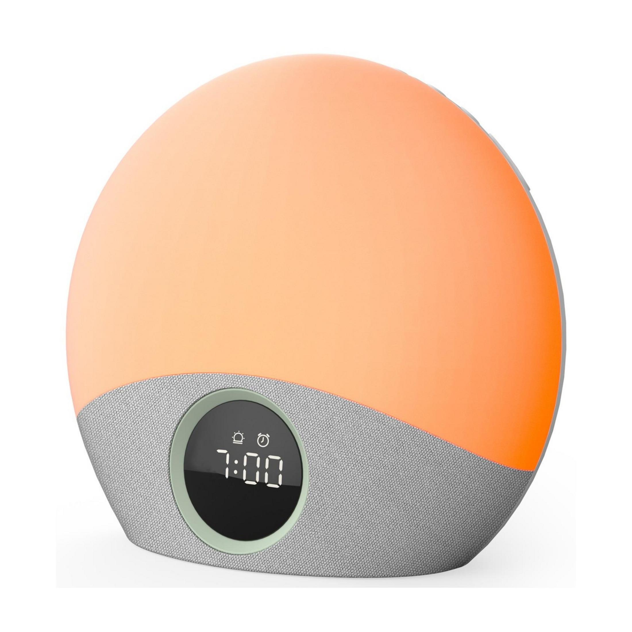 Reloj despertador ovalado con parte superior naranja y base de tela gris.