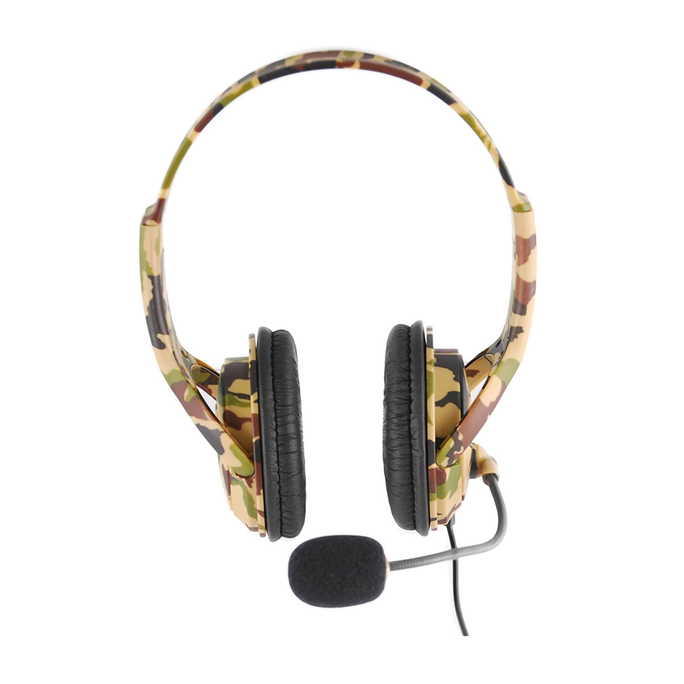 Słuchawki w kamuflażu z mikrofonem na białym tle.