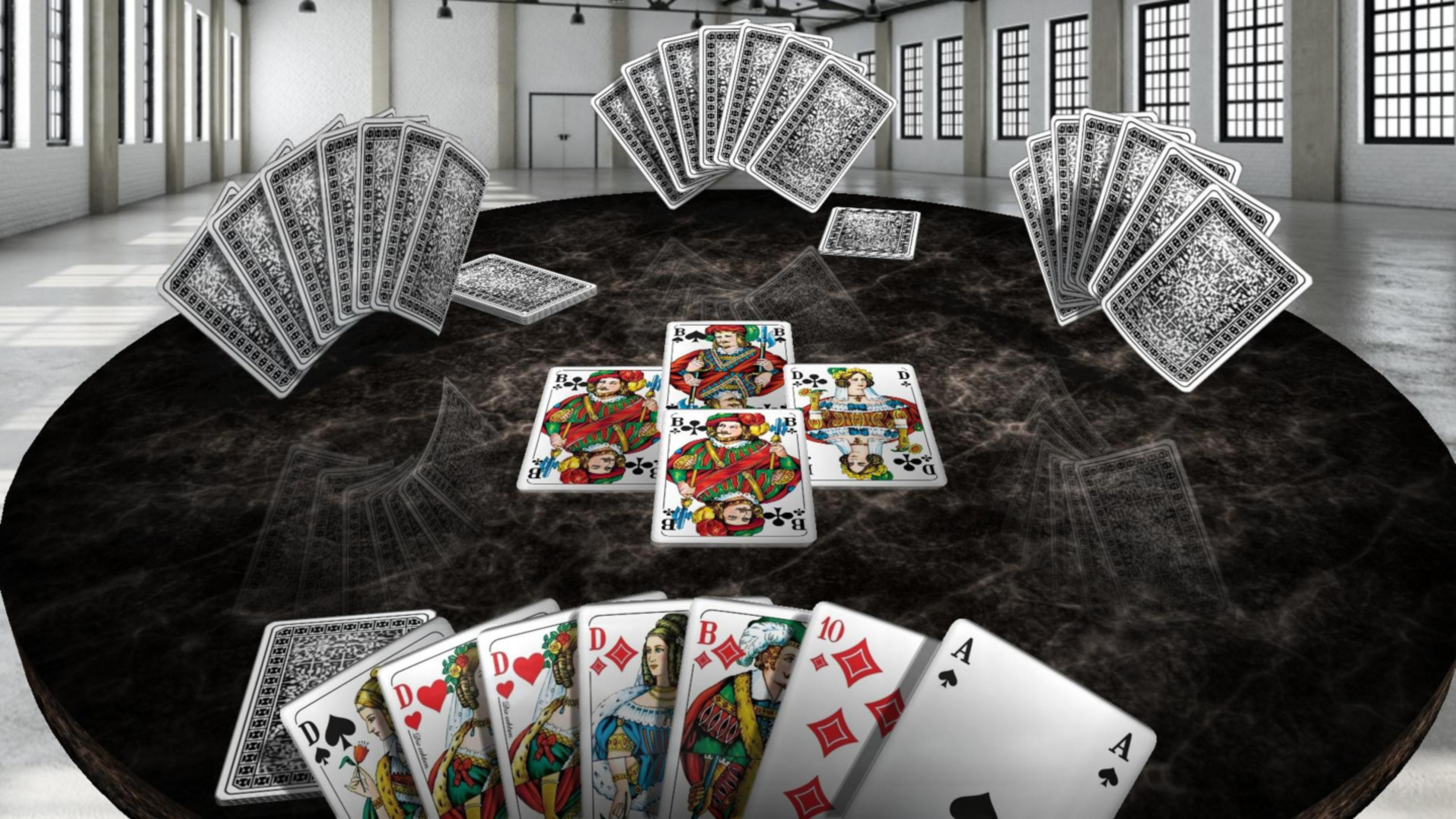 Spielkarten liegen auf einem dunklen Tisch, einige offen, einige verdeck.