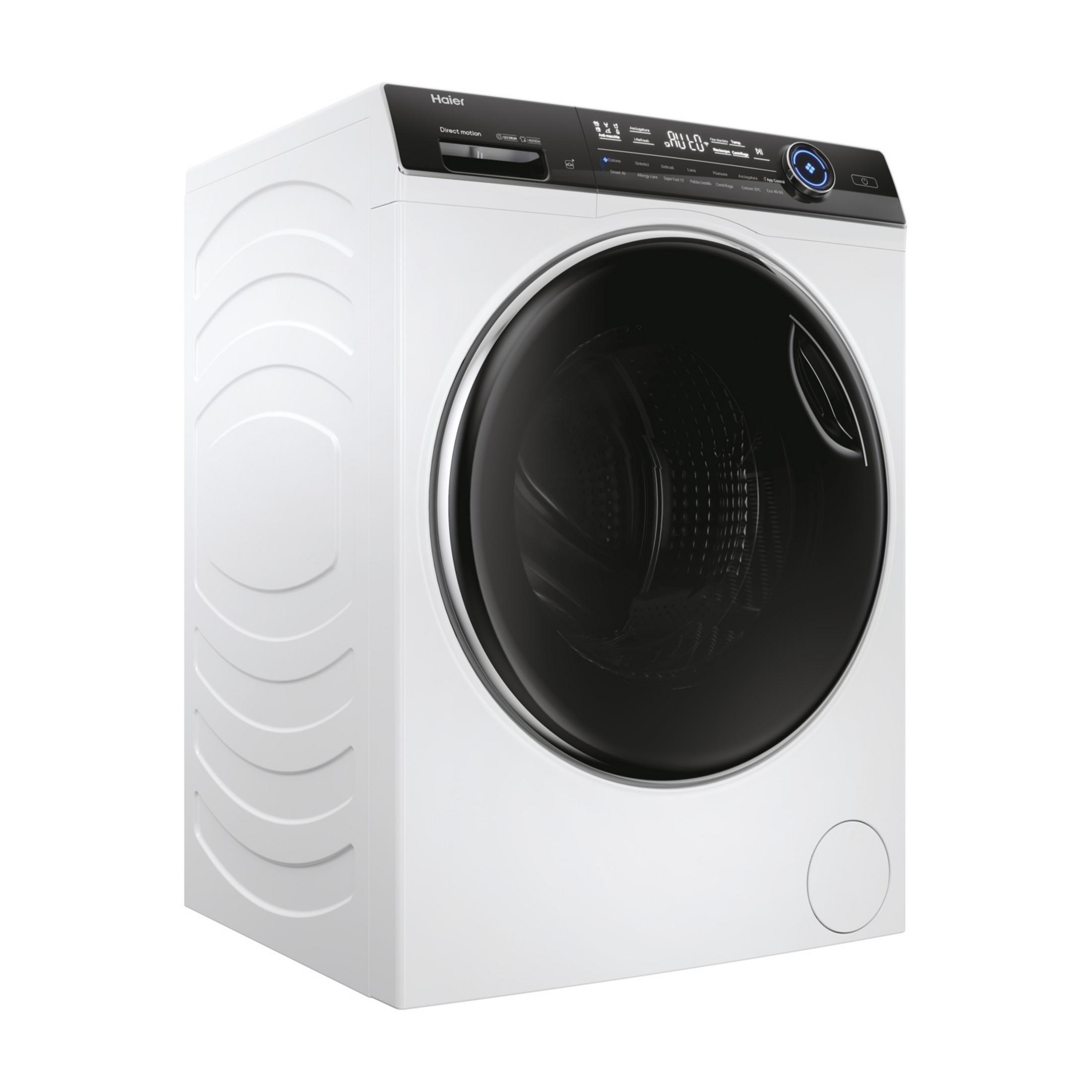 Une machine à laver Haier blanche avec porte et panneau de commande noirs.