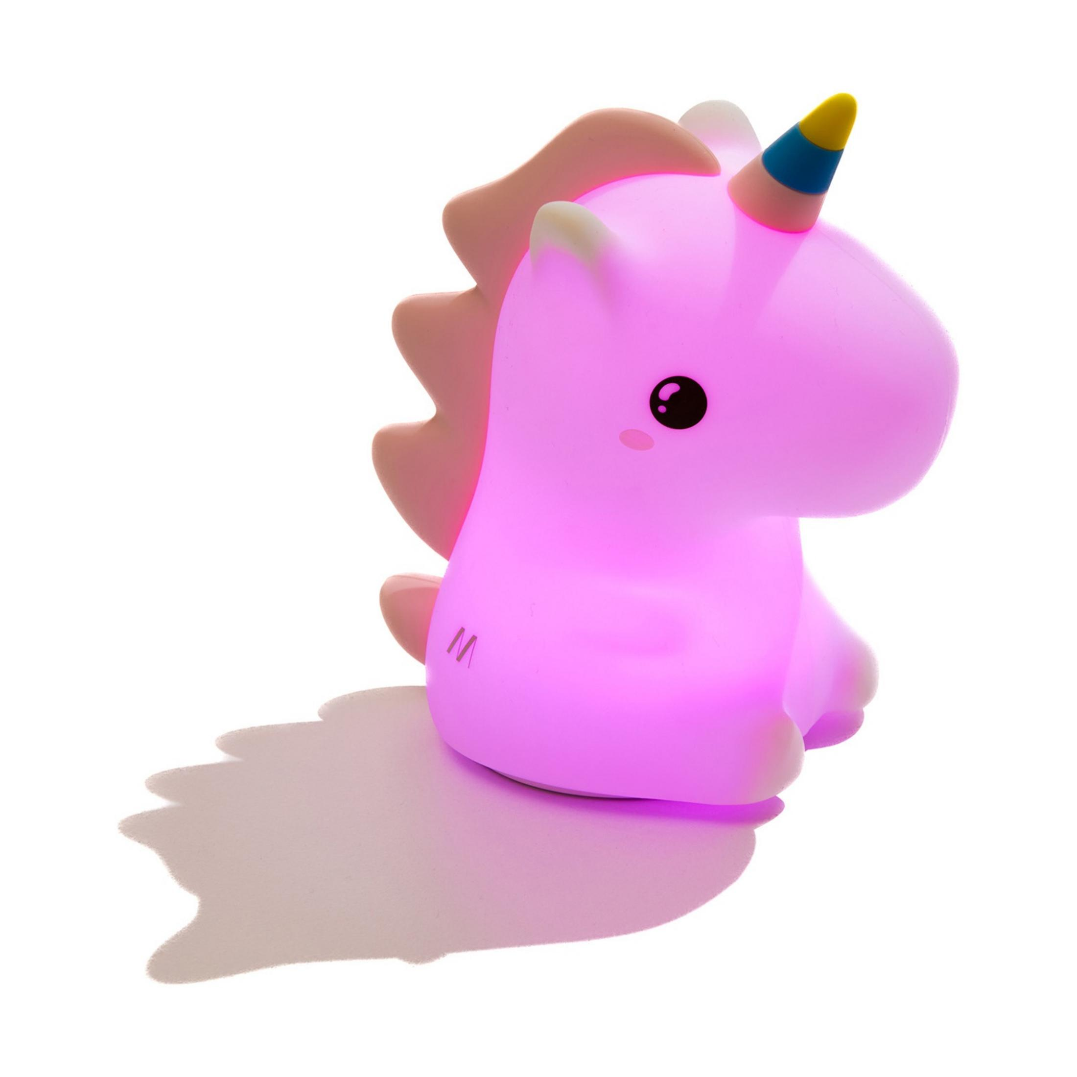 Figura di unicorno rosa luminosa con corno colorato e ombra.