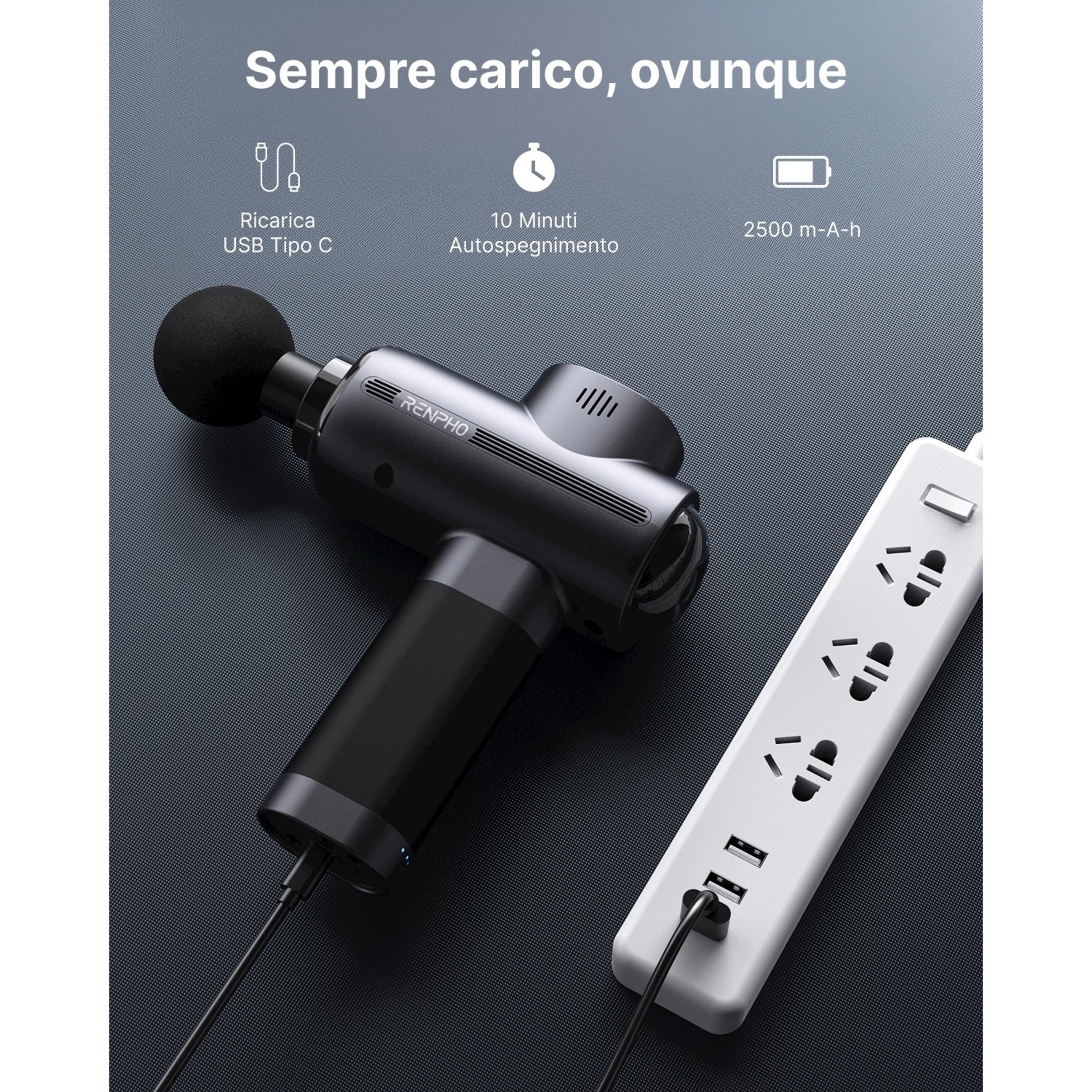 Pistola massaggiante nera in carica via USB-C su ciabatta.