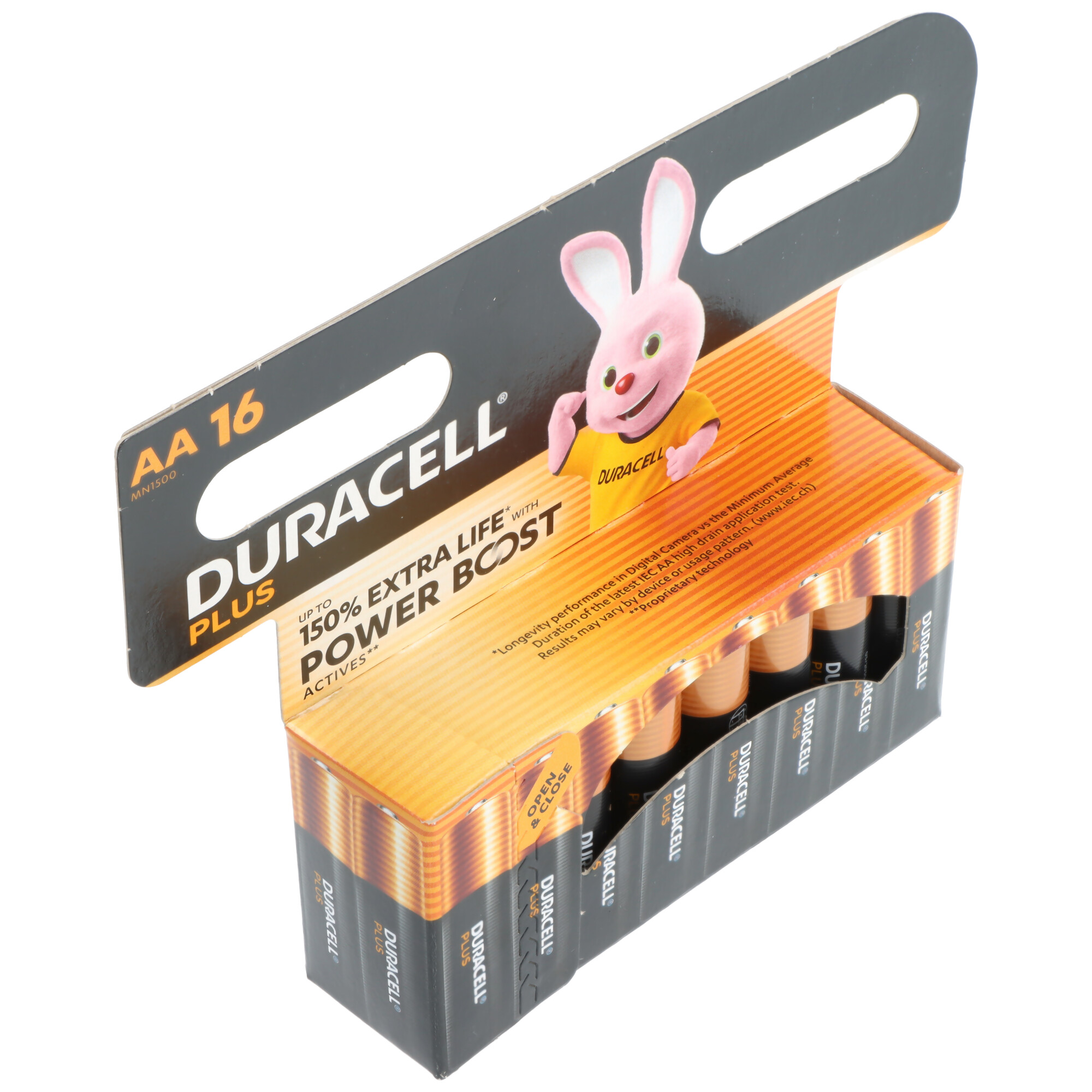 Piles Duracell AA par 16 avec un lapin rose sur l'emballage.