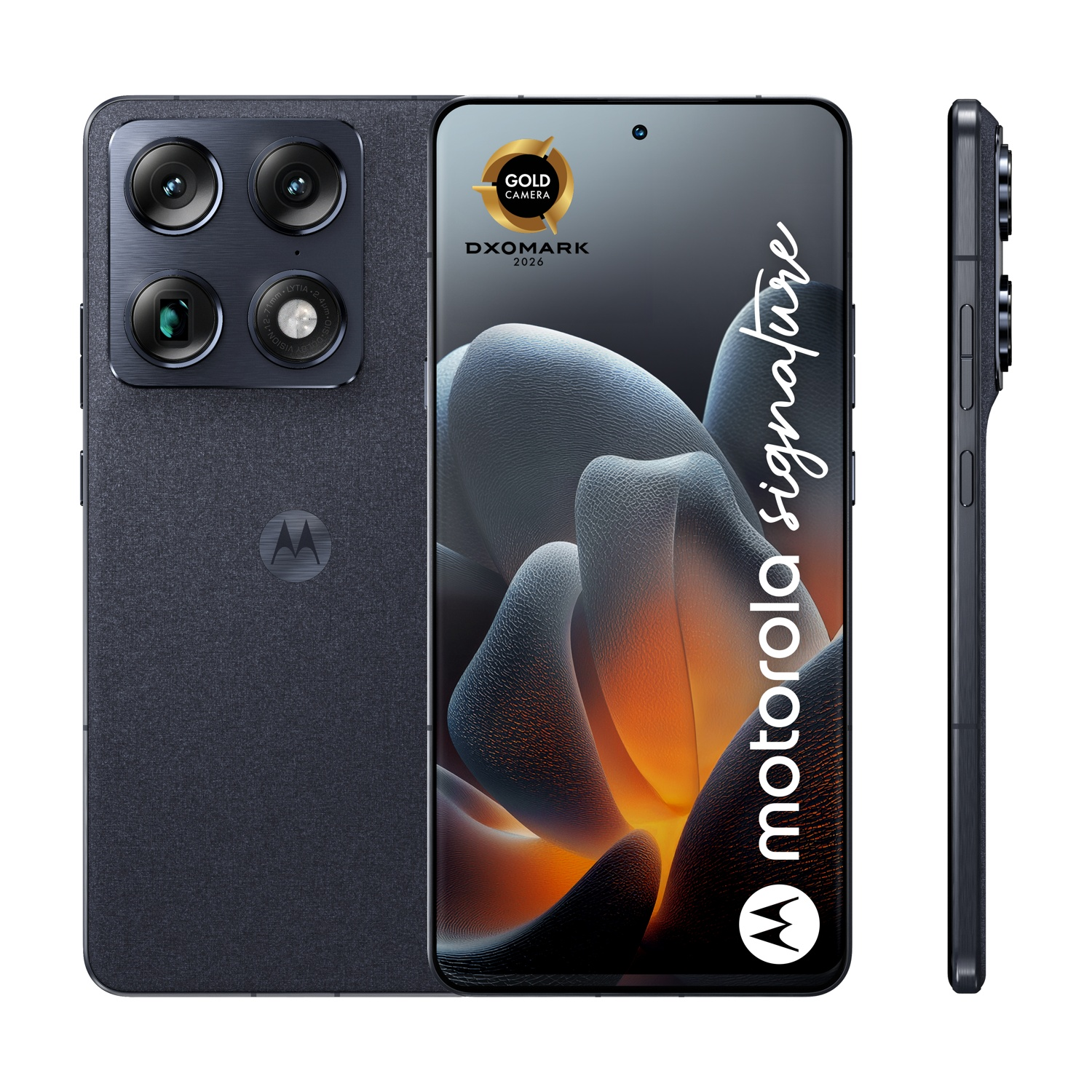 Trzy widoki ciemnego smartfona Motorola z czterema aparatami i logo.