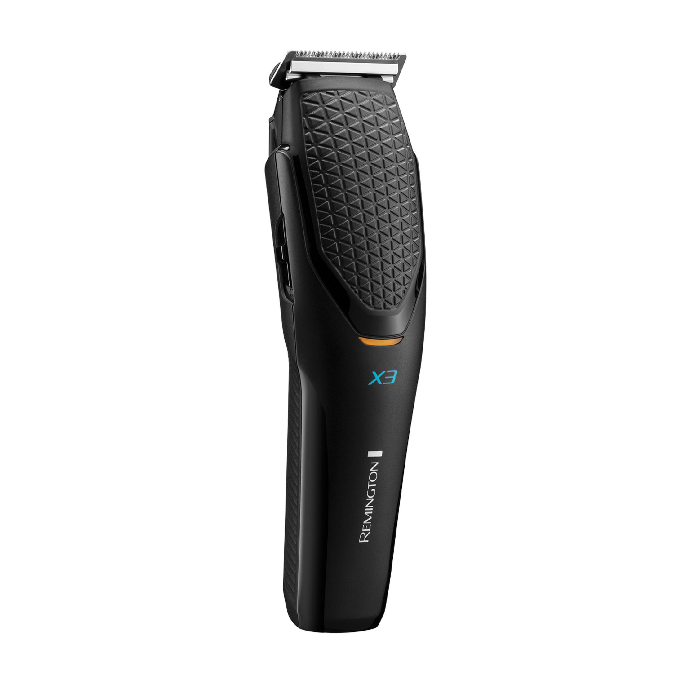 Schwarzer Remington Trimmer mit texturiertem Griff und silbernen Klingen.