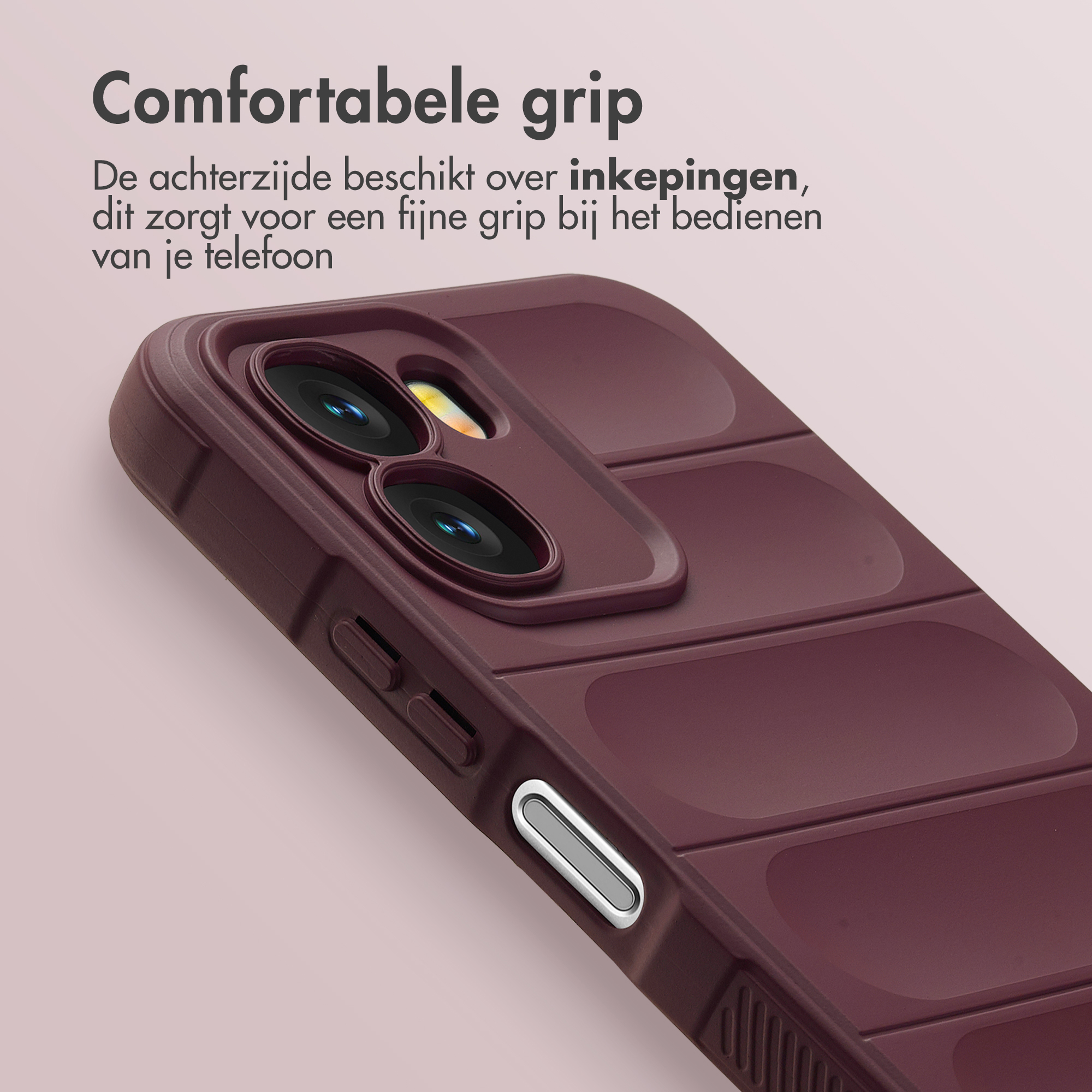 Donkerrode telefoonhoes met inkepingen voor een comfortabele grip.