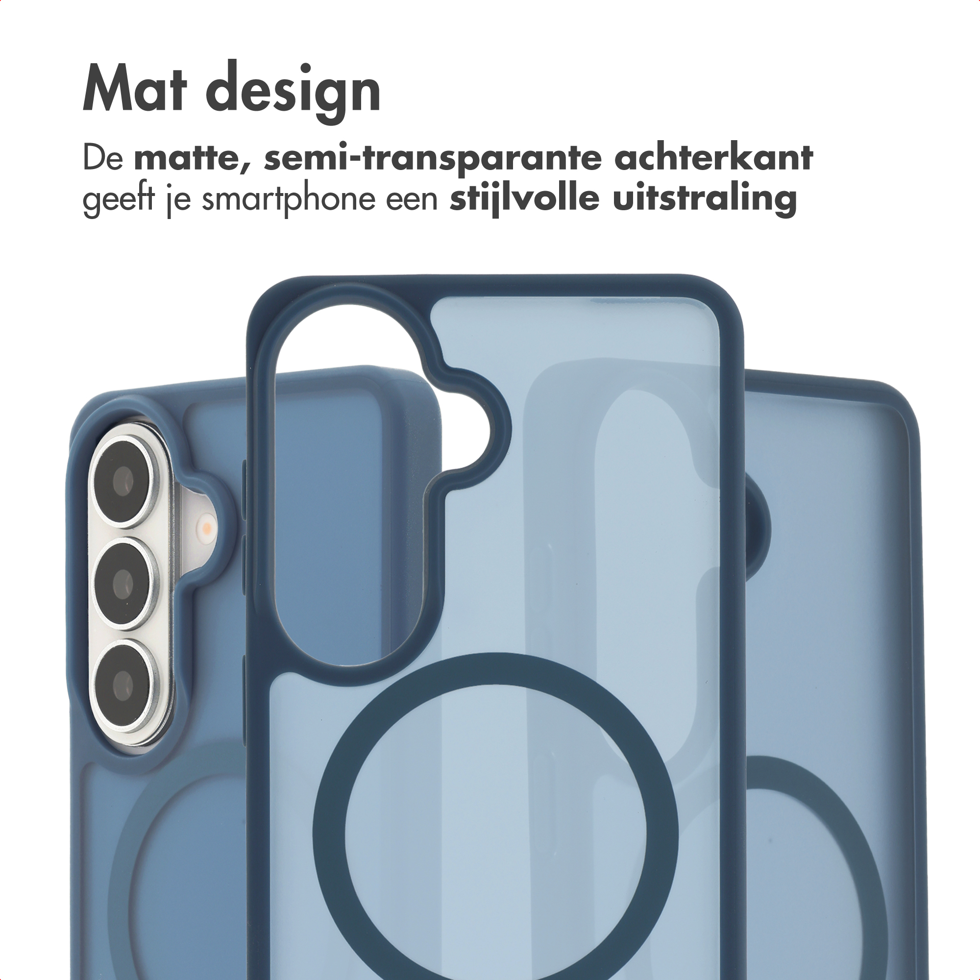 Matte, semi-transparante achterkant van een blauwe smartphonehoes met drie camera's.