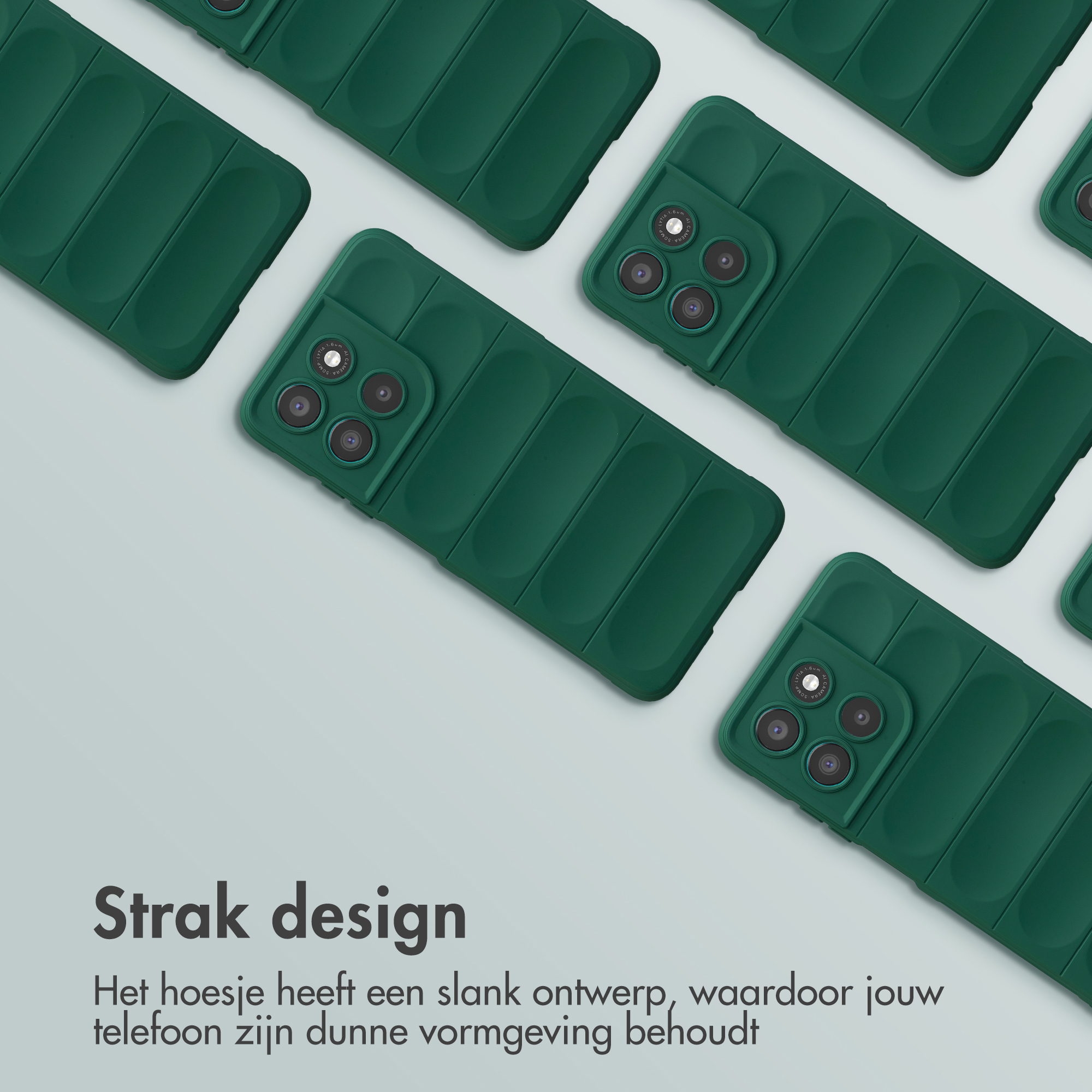 Groene telefoonhoesjes met camerauitsparing, op lichte achtergrond.