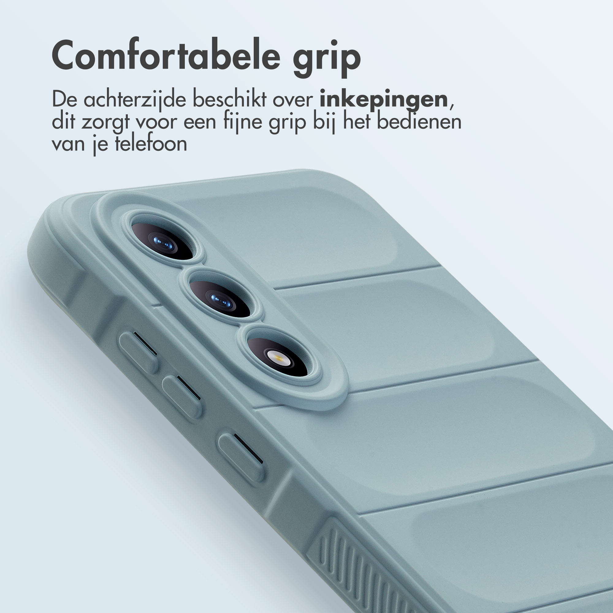 Coque de téléphone bleu clair avec grip texturé et découpes pour appareil photo.