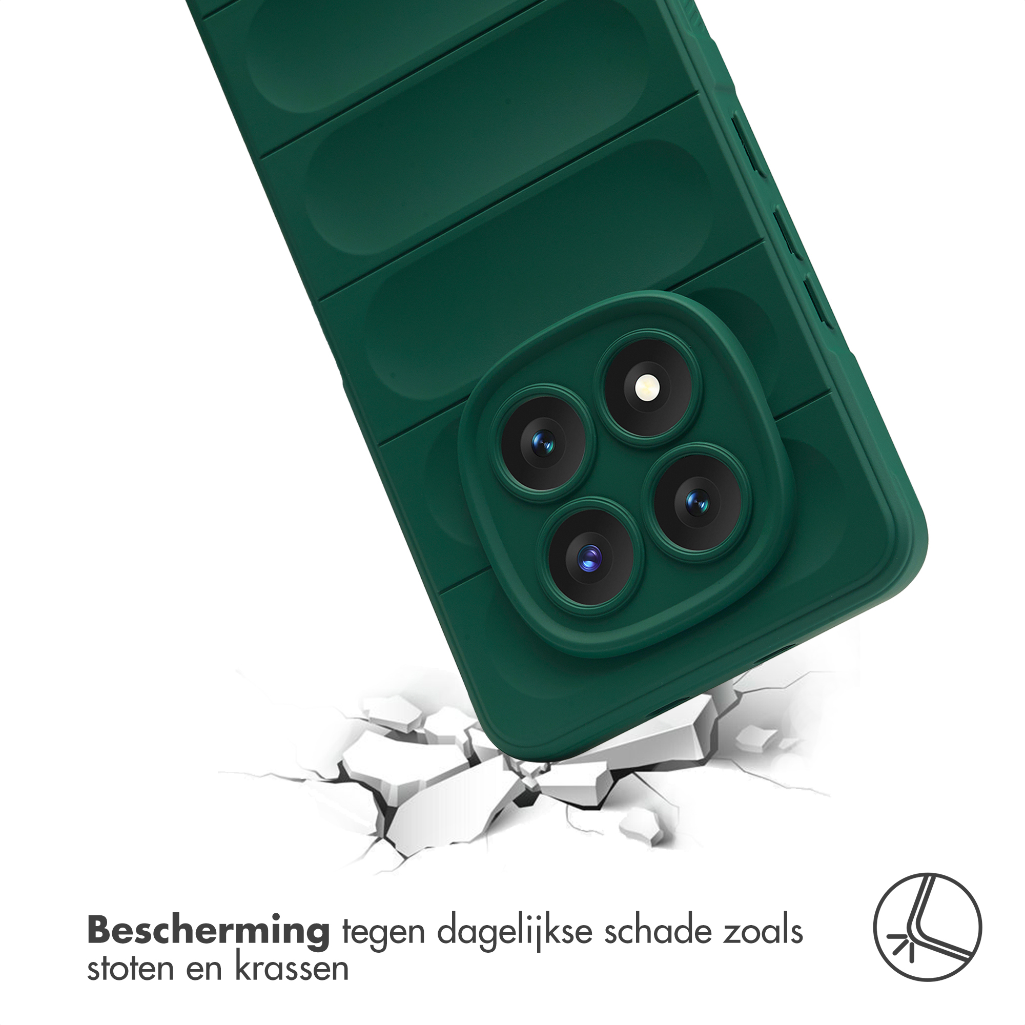 Coque de téléphone vert foncé avec protection caméra tombant sur des éclats blancs.