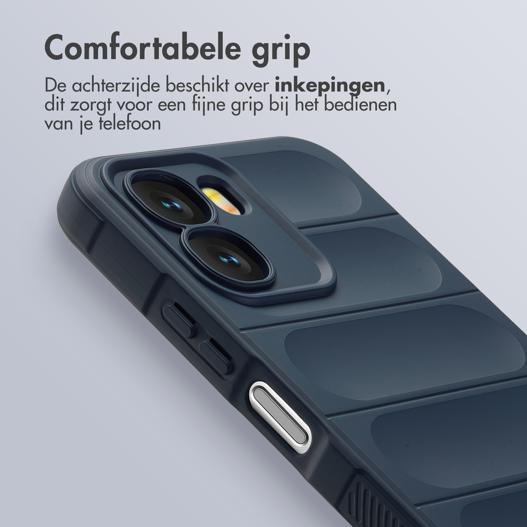 Donkerblauw telefoonhoesje met camera-uitsparing en groeven voor betere grip.