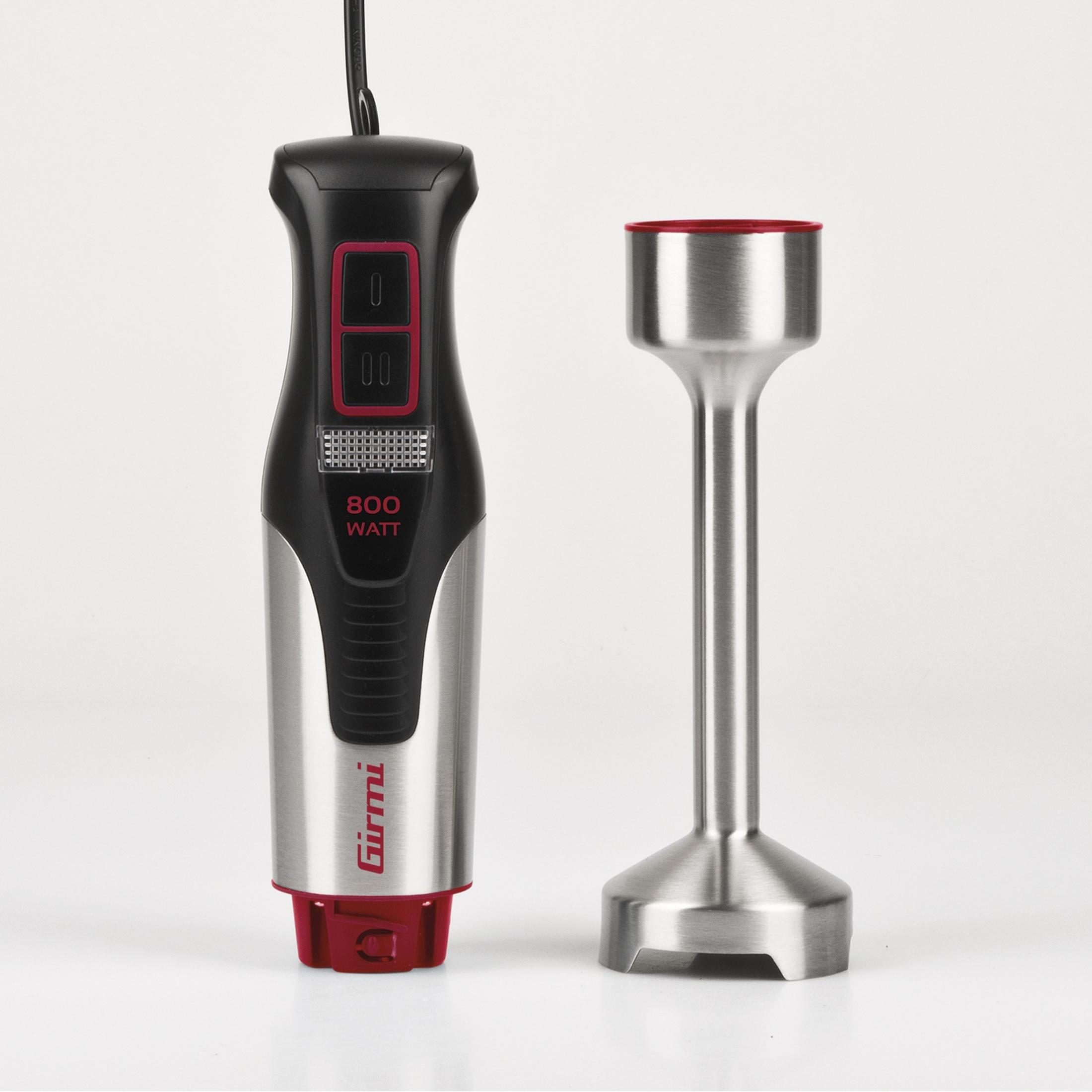 Czarny blender ręczny z wałem ze stali nierdzewnej, czerwone akcenty.